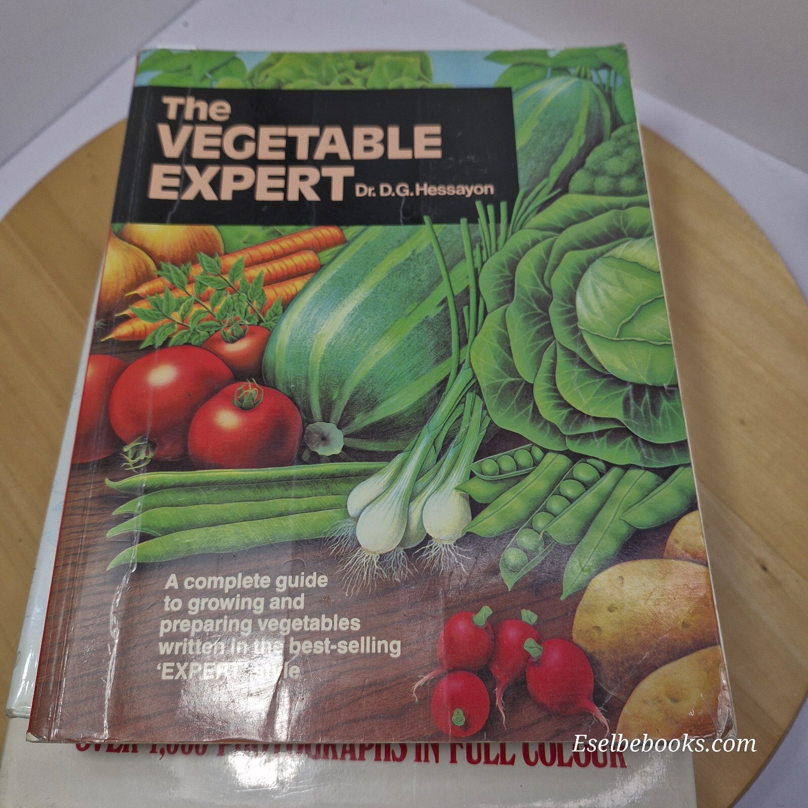 Gardening/planting companion guide books - buy 2 or more for discount March 2025