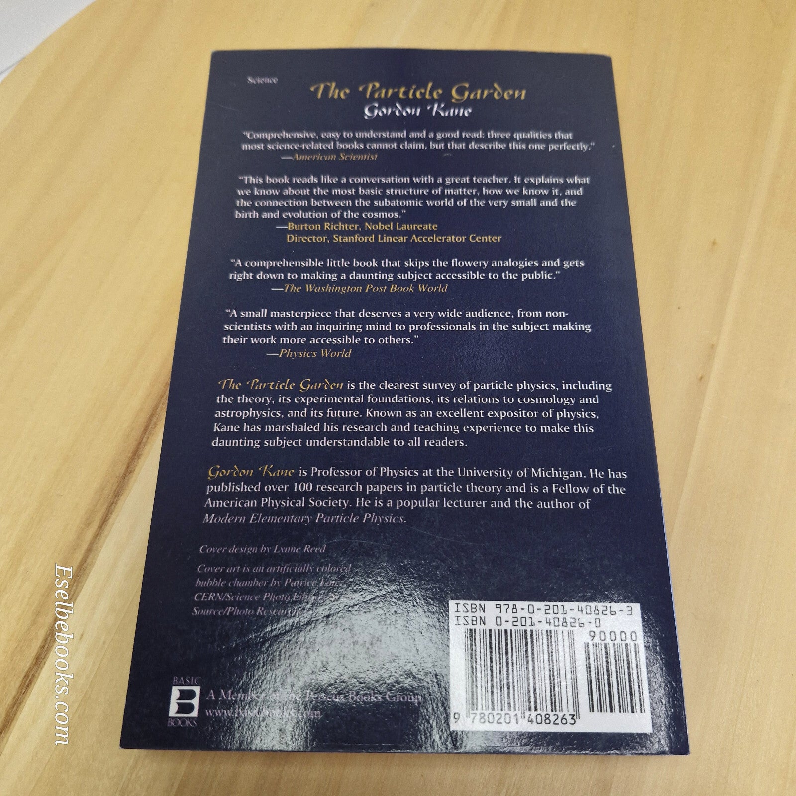 Science: The particle garden by Gordon Kane - paperback