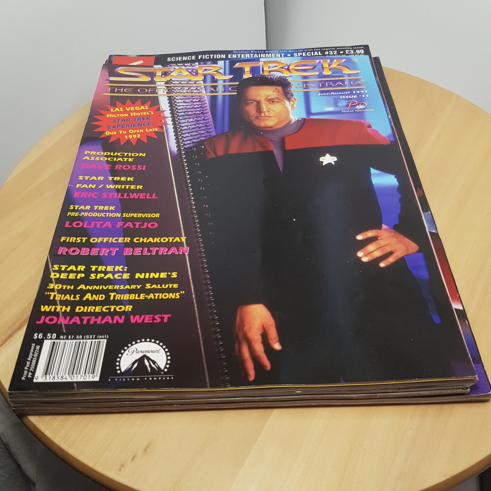 Bundle x 7 sci-fi fantasy magazines - various titles - paperbacks