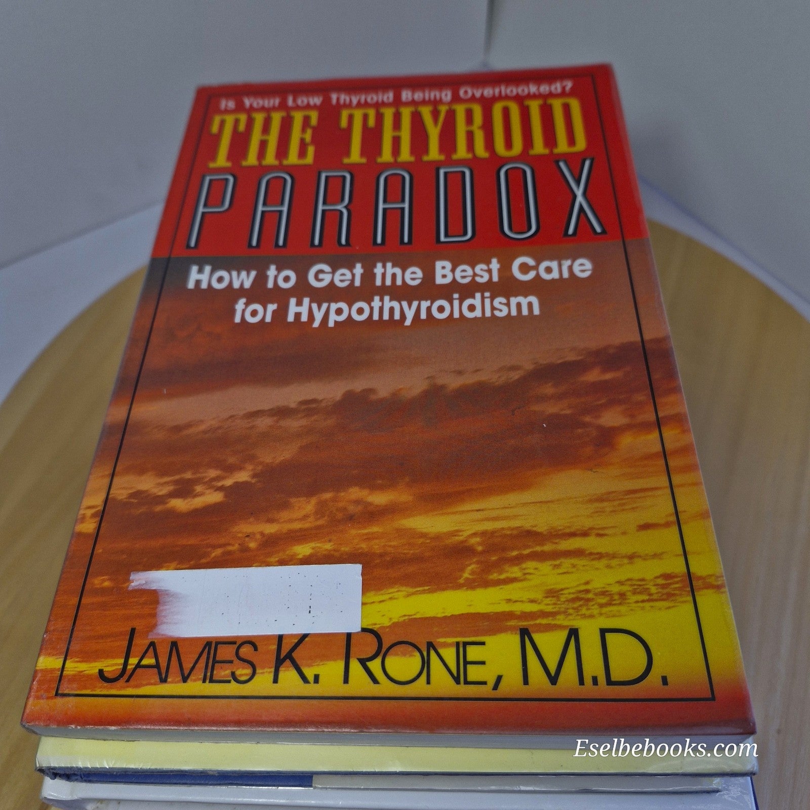 Various thyroid patient guide books - buy 2 or more for discount
