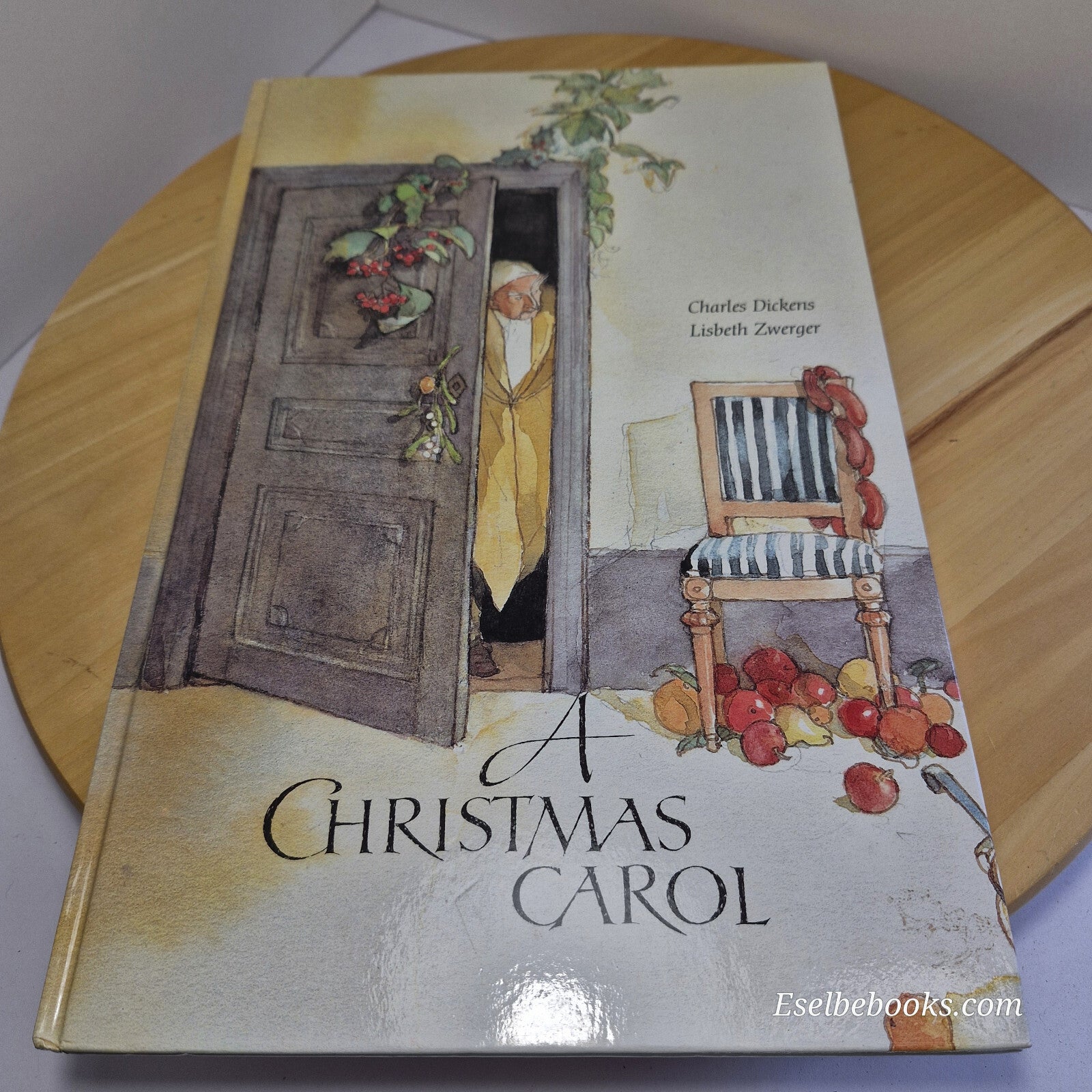 A Christmas Carol by Charles Dickens Illustrated by Lisbeth Zwerger - large h...