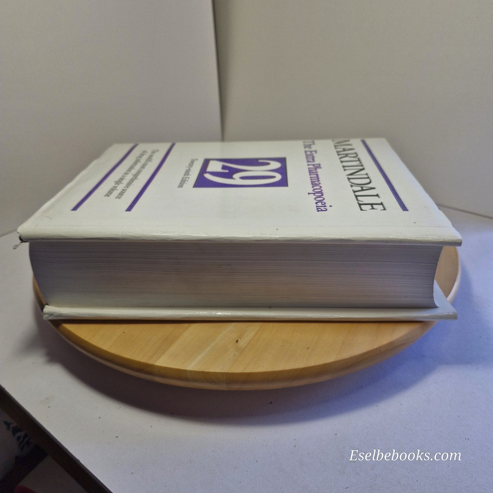 Martindale: The Extra Pharmacopoeia 29th edition 1989 hardback with dust jacket