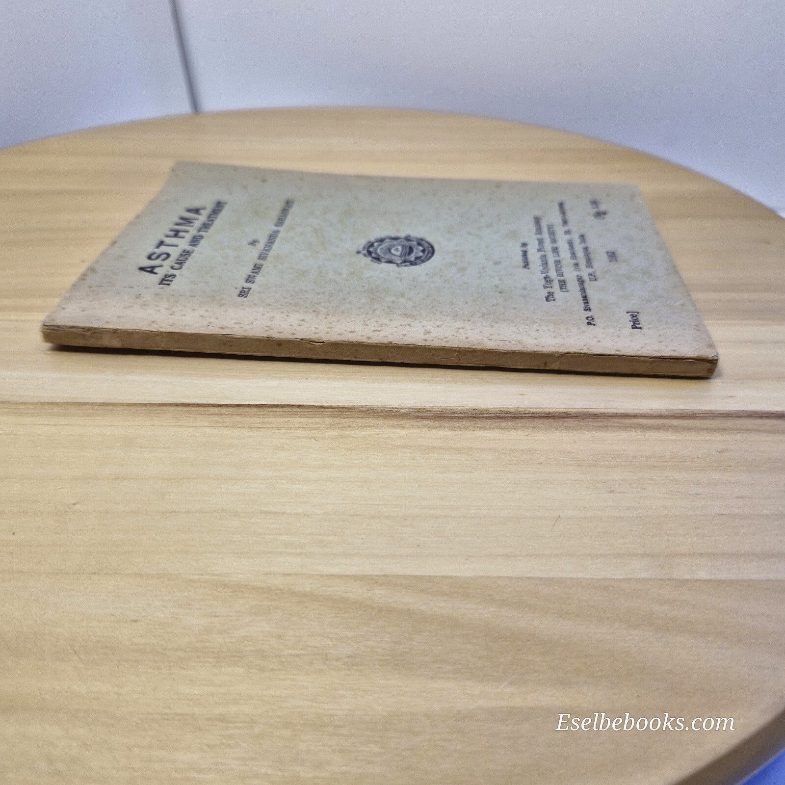 Health: Asthma, Its Cause and Treatment By Swami Sivananda · 1963 - vintage p...