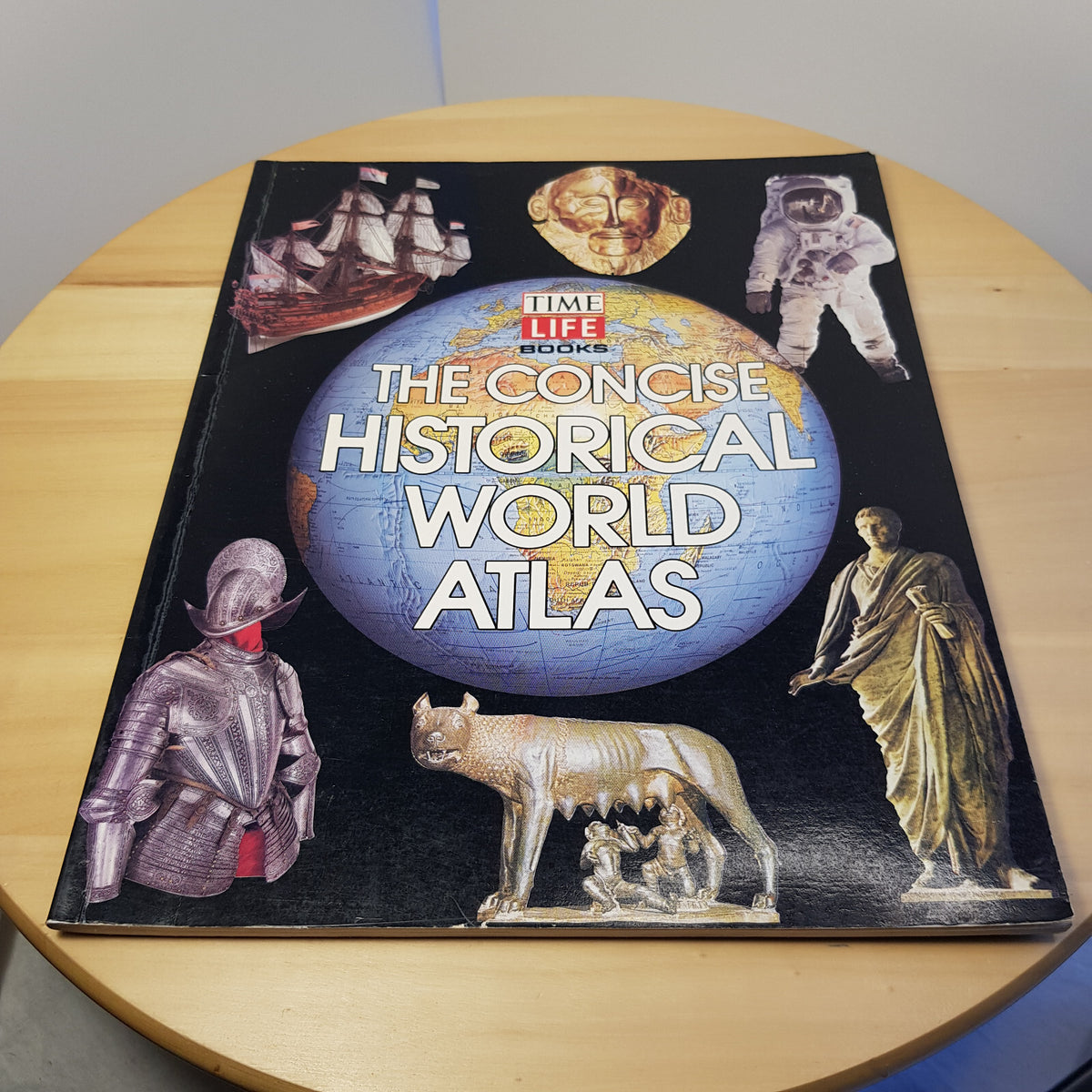 Time Life Books - The Concise Historical World Atlas  - vintage paperback
