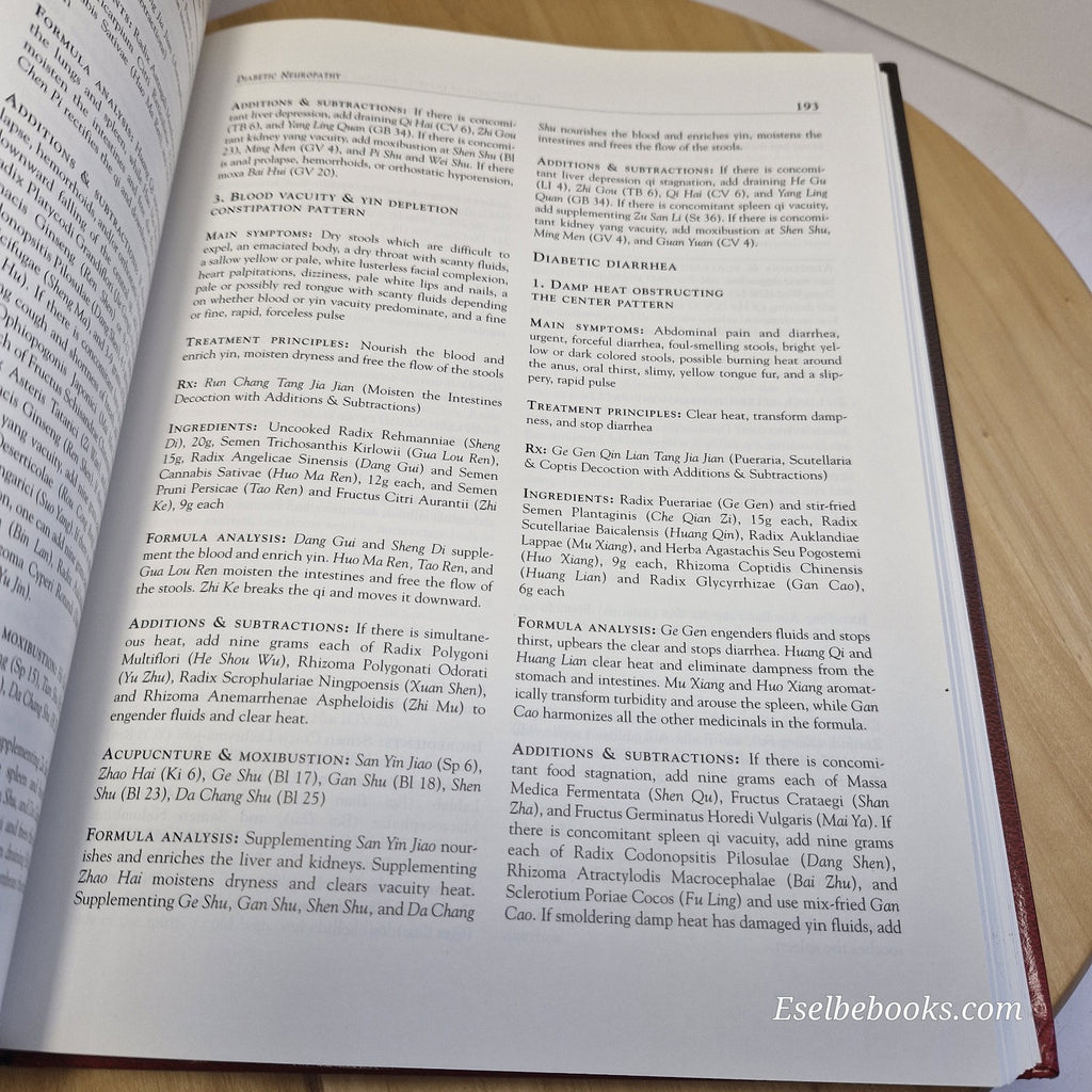 The Treatment of Diabetes Mellitus with Chinese Medicine by Flaws/Kuchinski - HB
