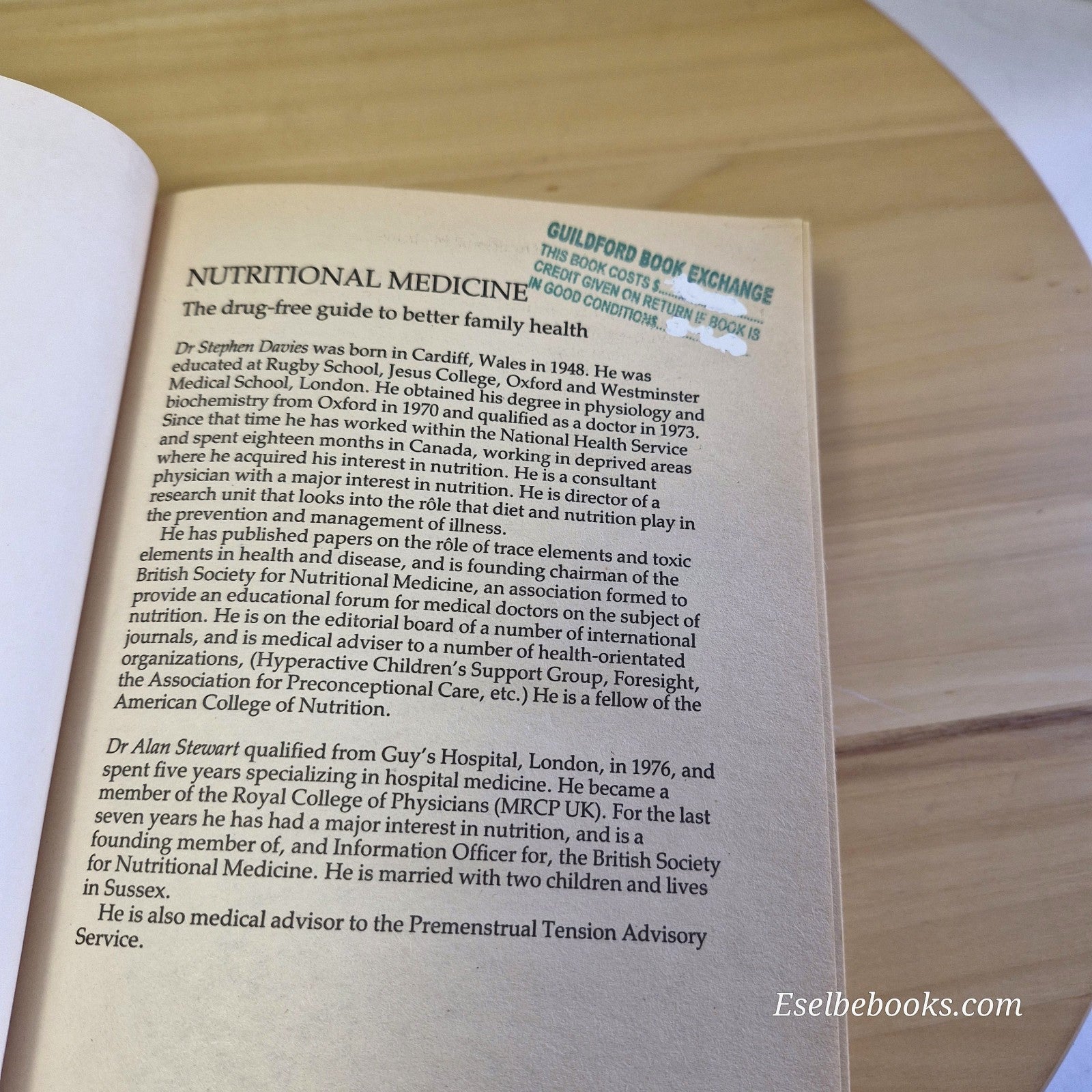 Nutritional Medicine The Drug-free Guide to Better Family Health By  Dr S Davies