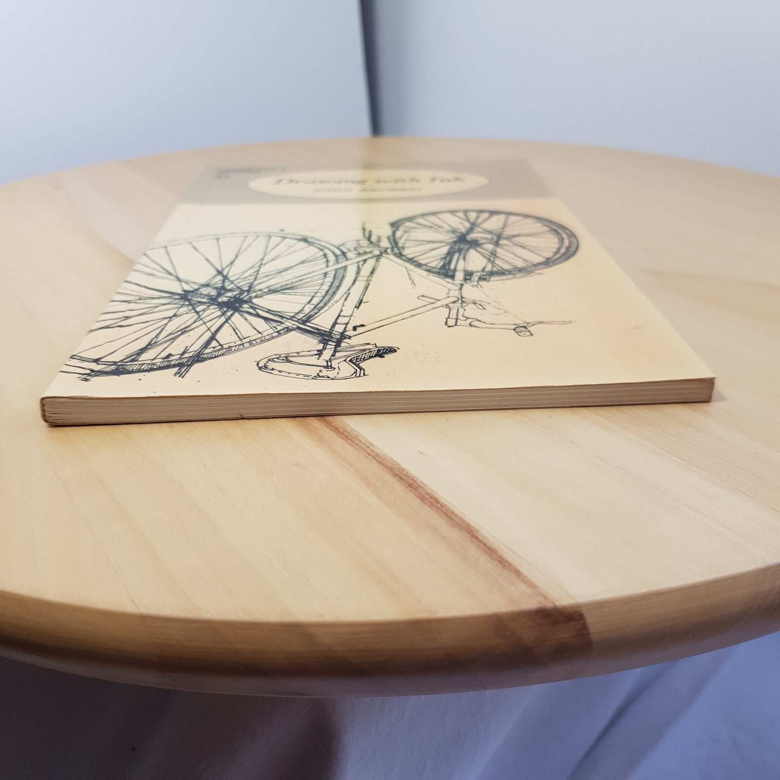 Observer's Guide - Drawing with Ink By John C. Brobbel · 1981 - vintage paper...