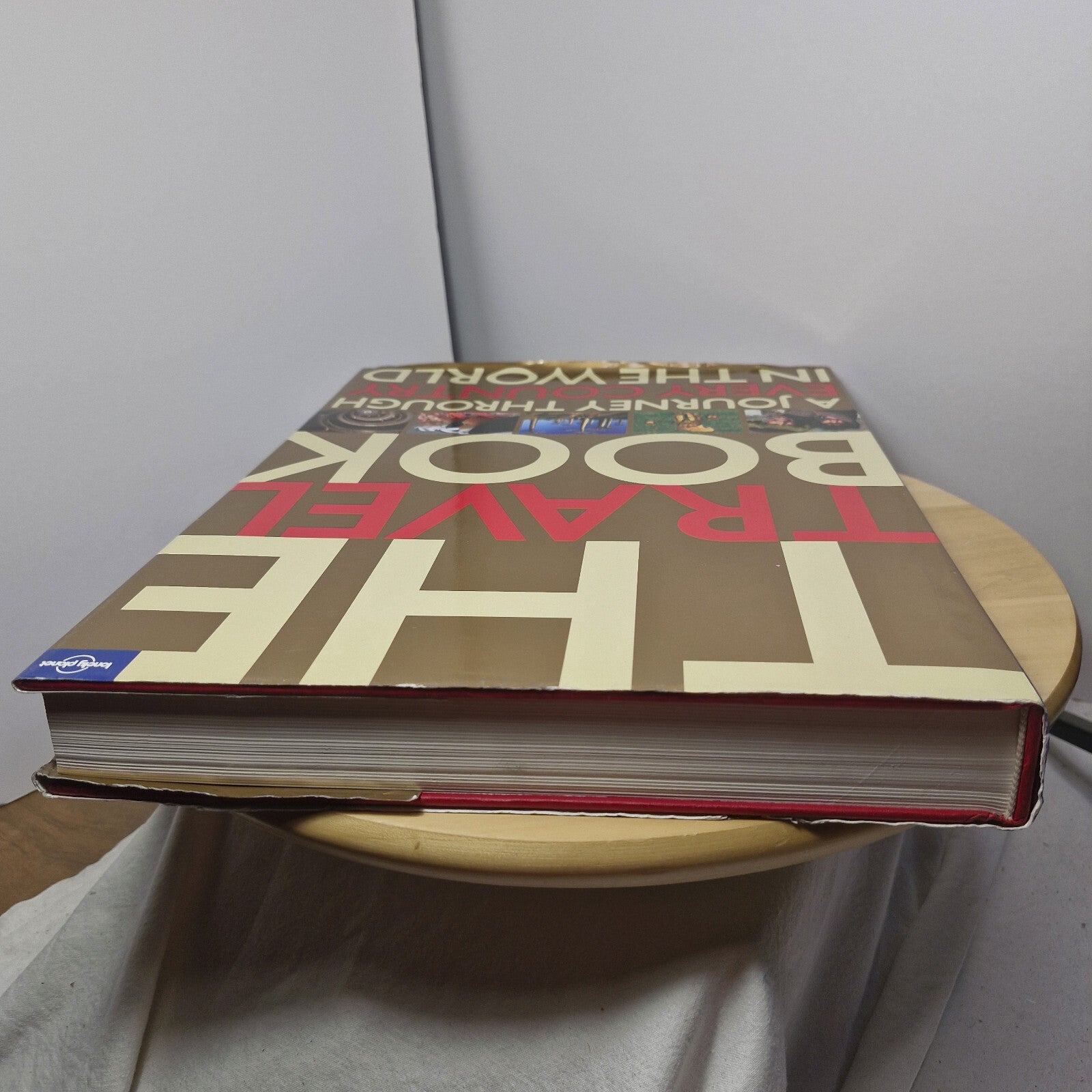 Lonely Planet's The Travel Book A Journey Through Every Country in the World ...
