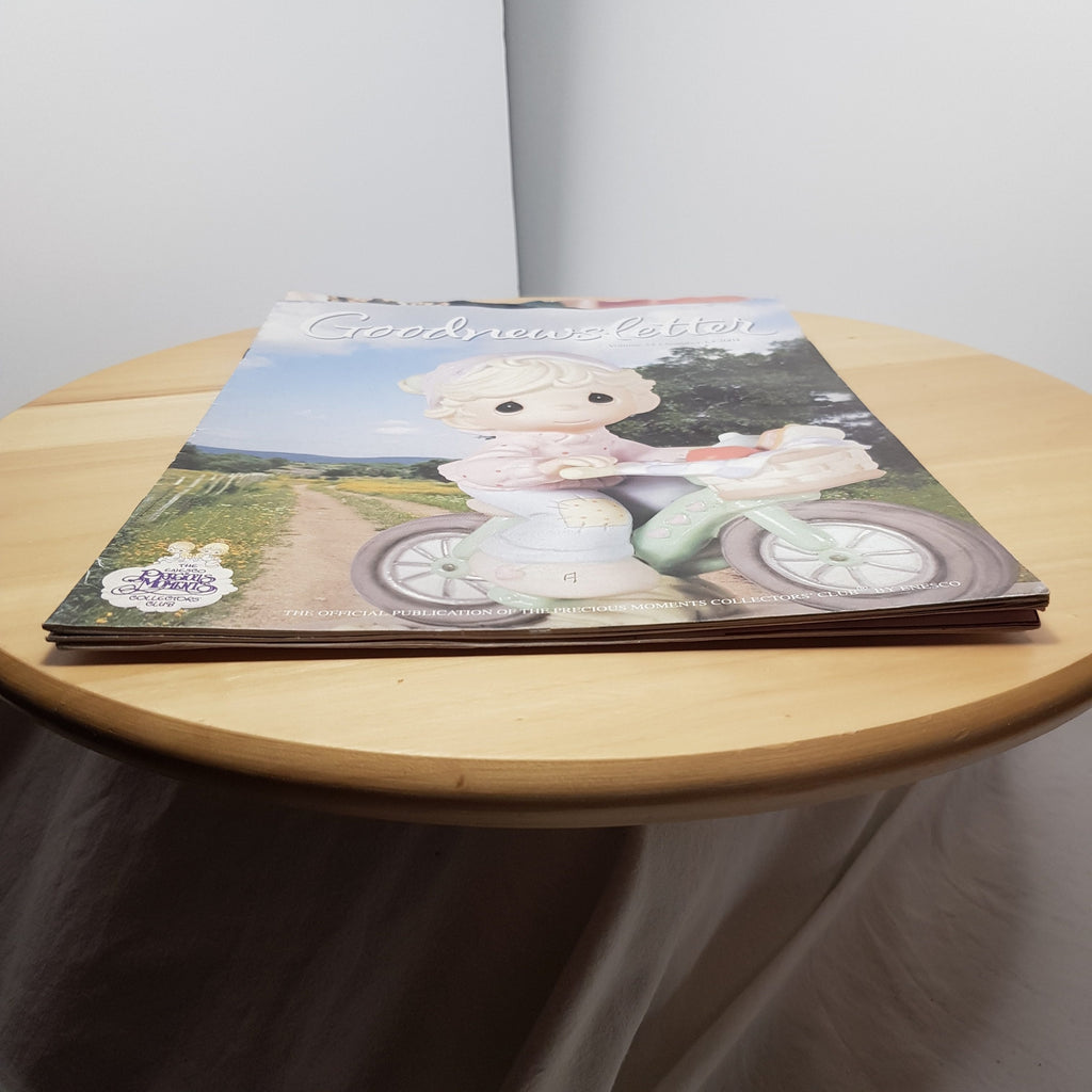 Set of 3 The Enesco Precious Moments magazines 2004 - Goodnewsletter/Thots