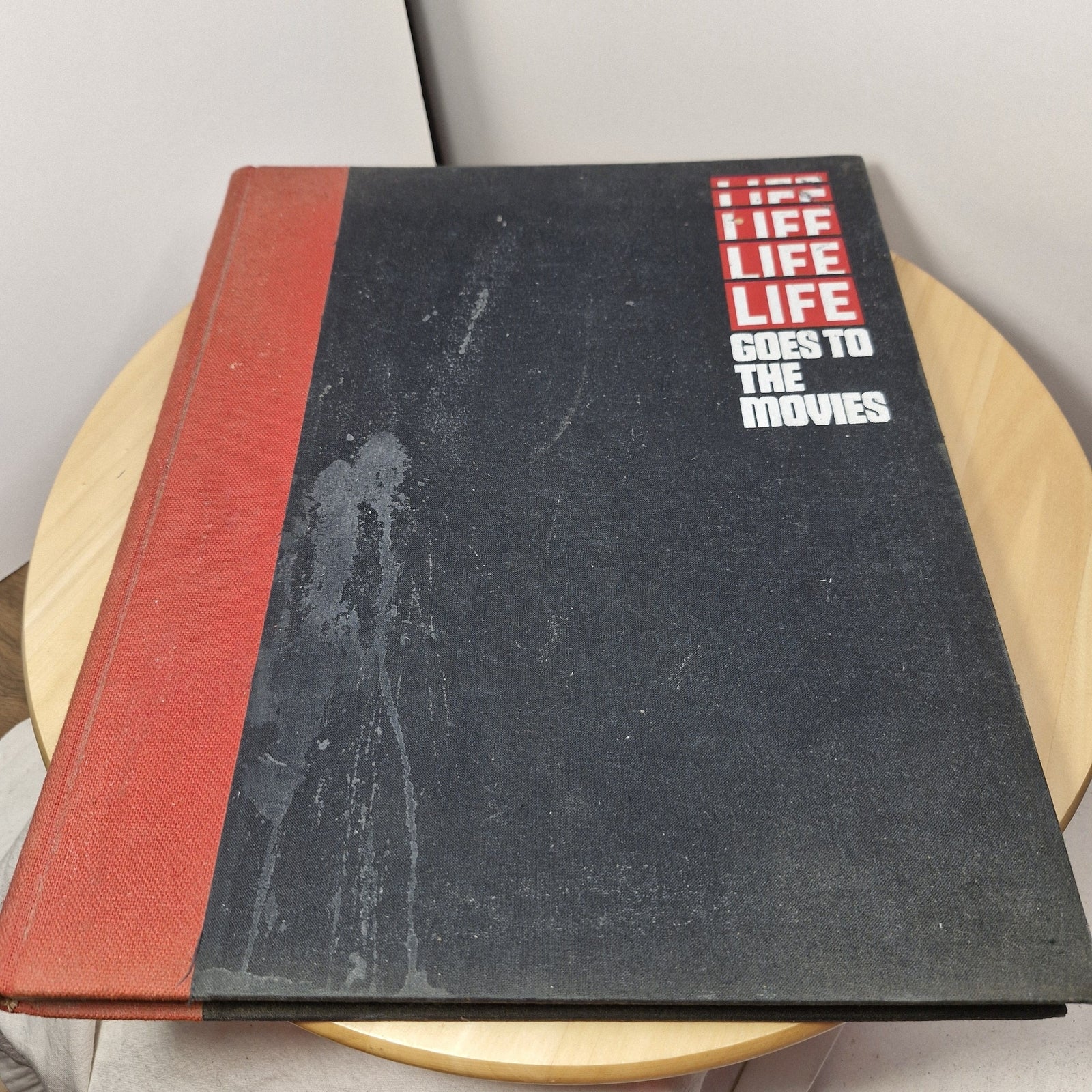 LIFE goes to the movies - vintage hardback