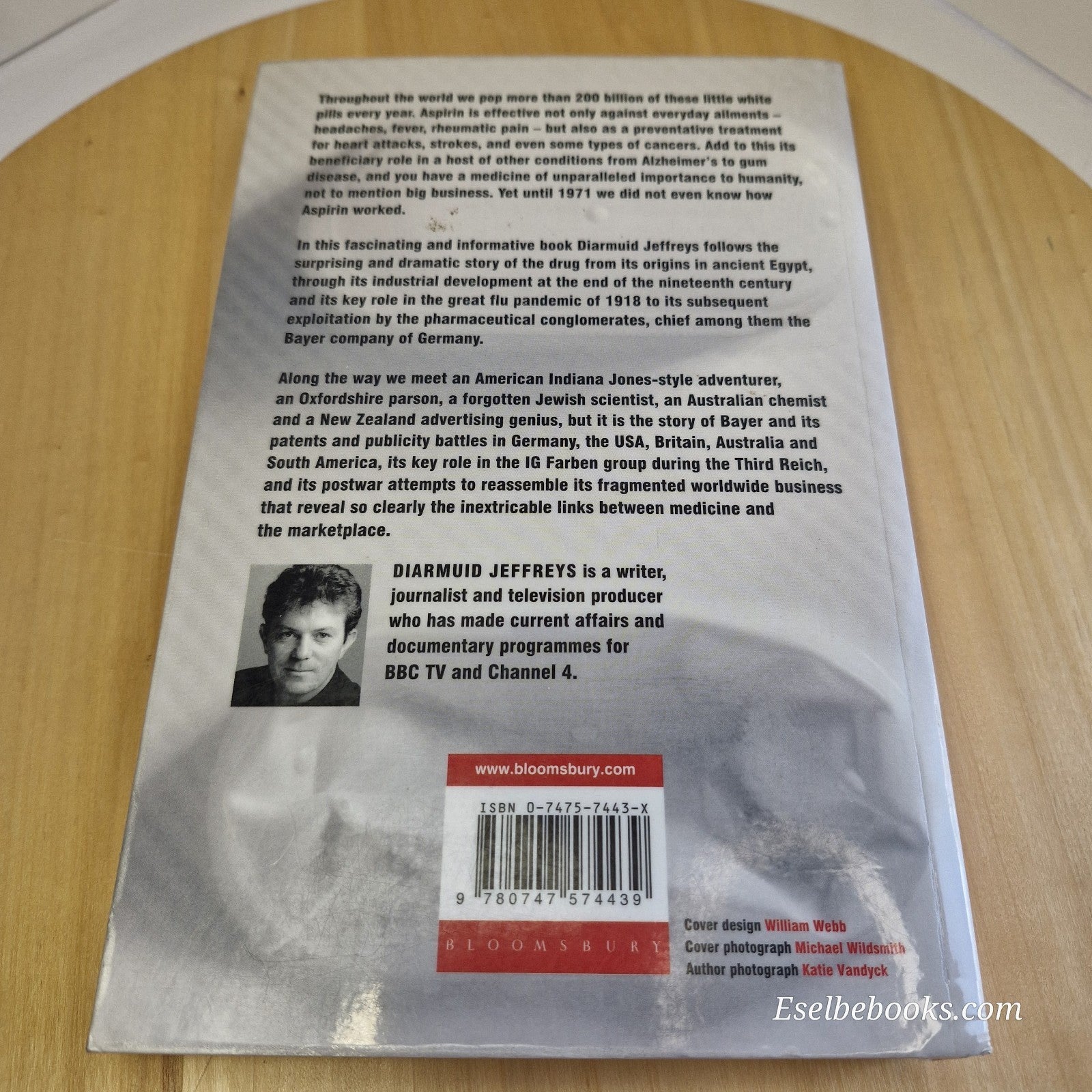 Aspirin: The Story of a Wonder Drug by Diarmuid Jeffreys - paperback
