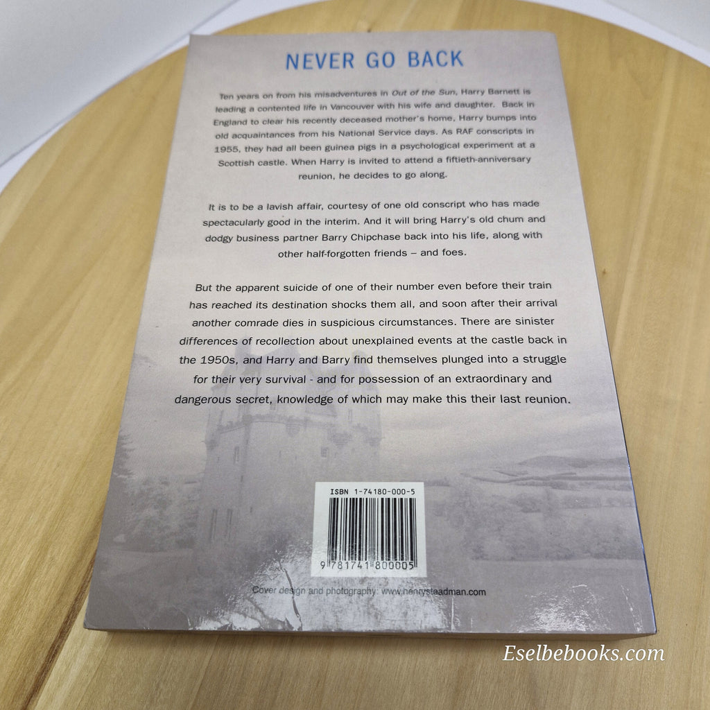 Crime/thriller: Robert Goddard books - Never go back/In Pale Battalions/Set i...