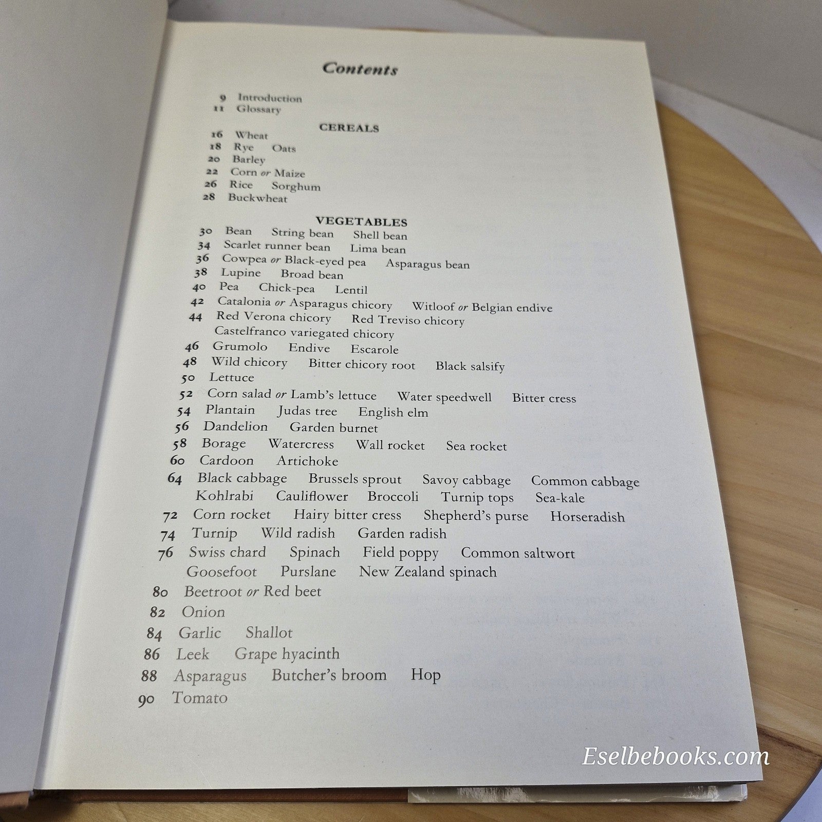 Fruits of the Earth by Bianchini Corbetta & Pistoia - hardback