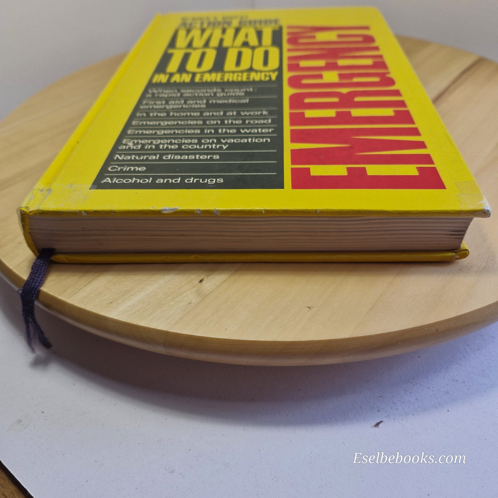 Action Guide : what to Do in an Emergency By Reader's Digest Association - 19...