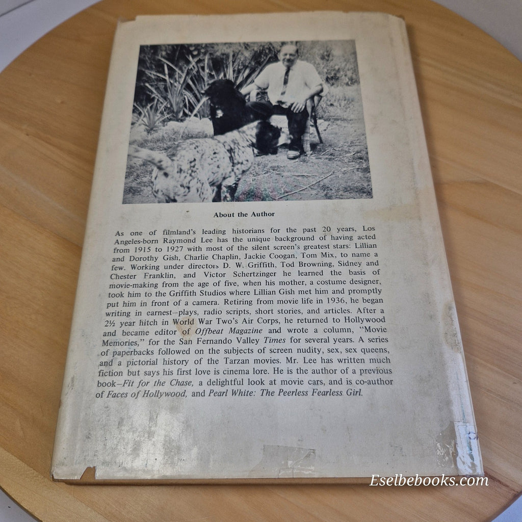 Not so Dumb : the Life and Times of the Animal Actors by Raymond Lee - hardback