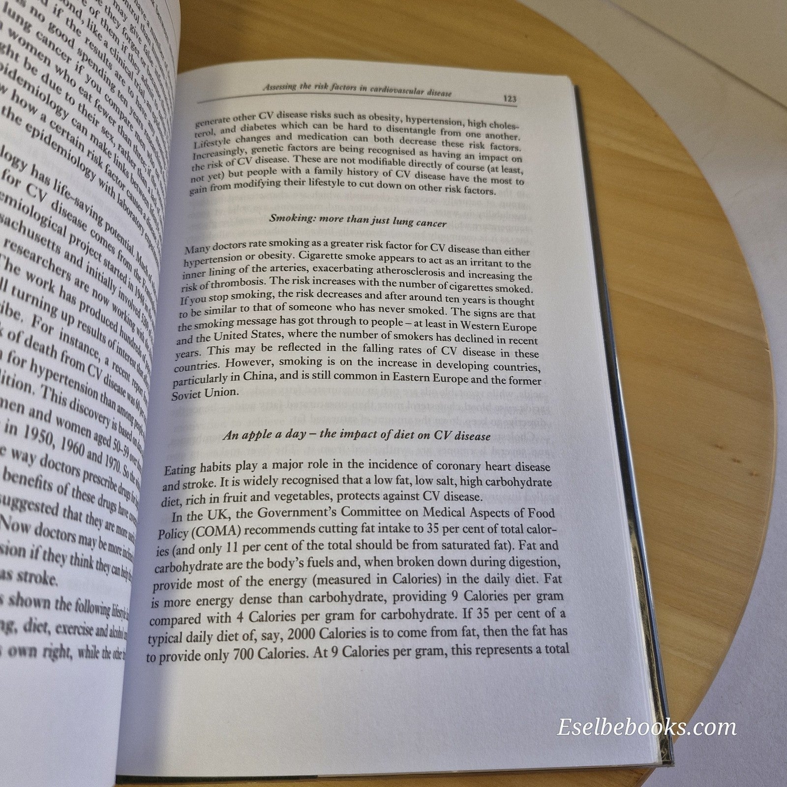 Magic Molecules: How Drugs Work by Aldridge, Susan [Hardback]