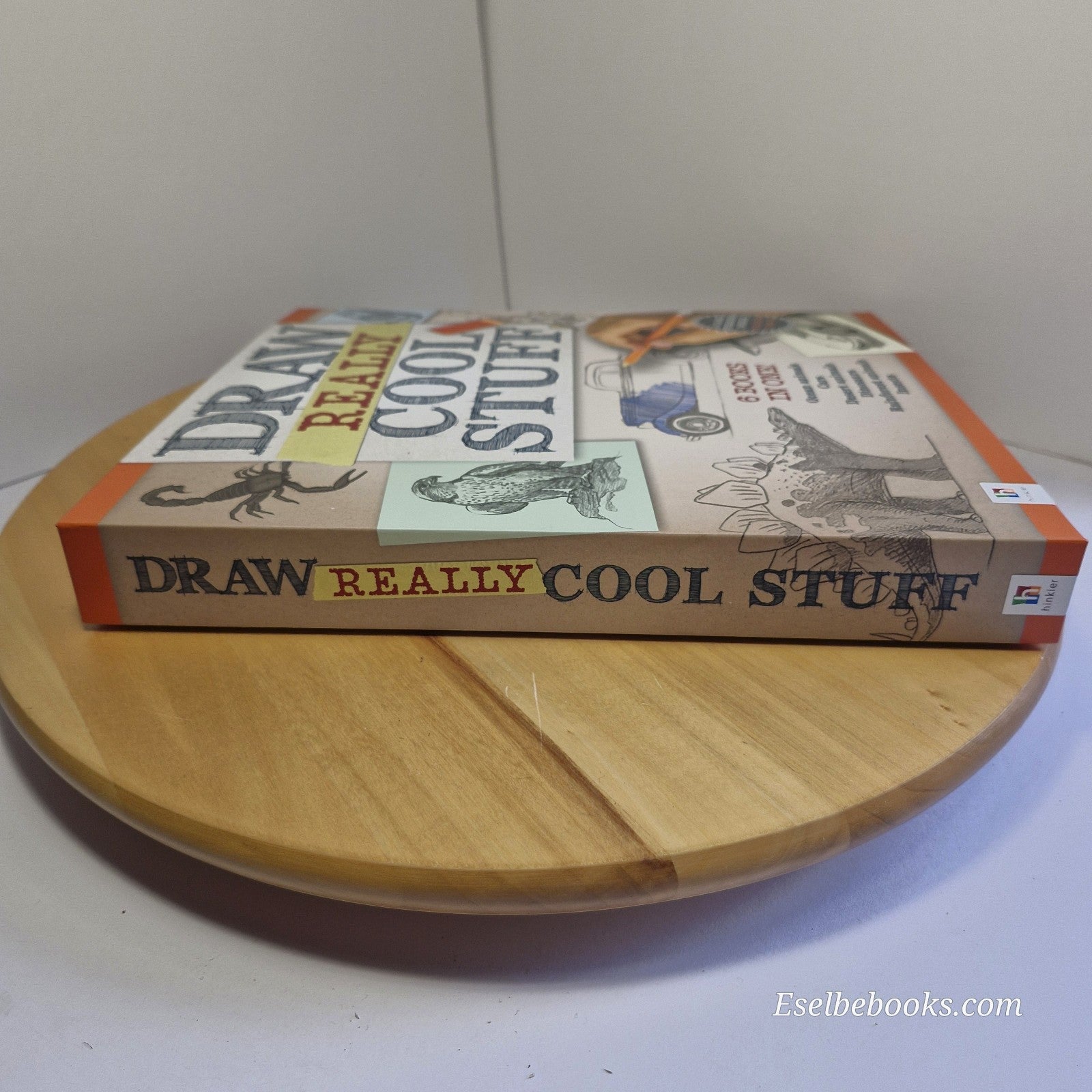 Action-Packed Cool Things to Draw Pack 2015 in slipcase