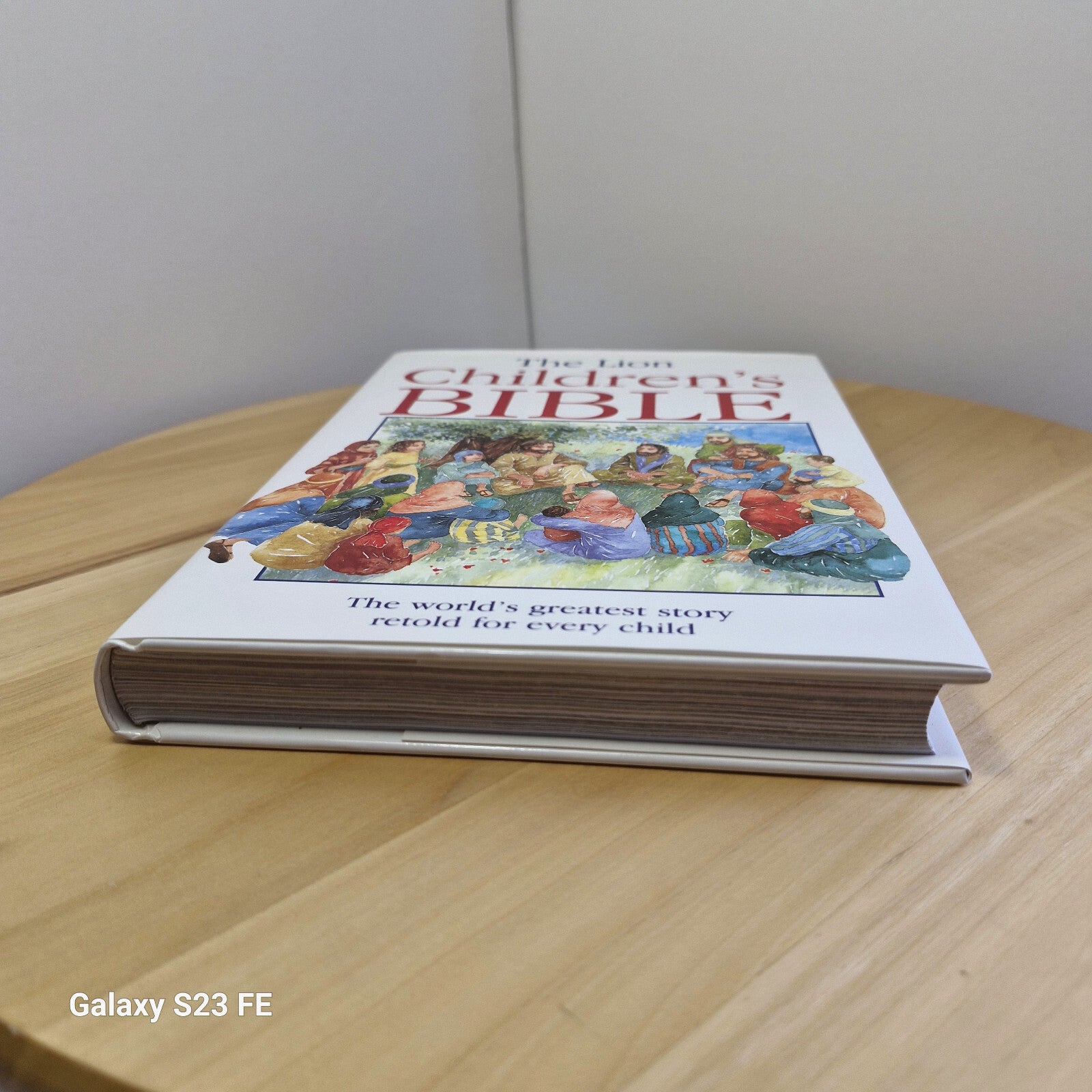 The Lion Children's Bible By Pat Alexander · 2004 - AS NEW hardback