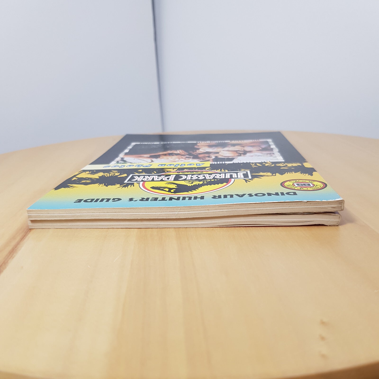 Official Jurassic Park Movie tie-in books: Dinosaur Hunter's Guide and Puzzle...