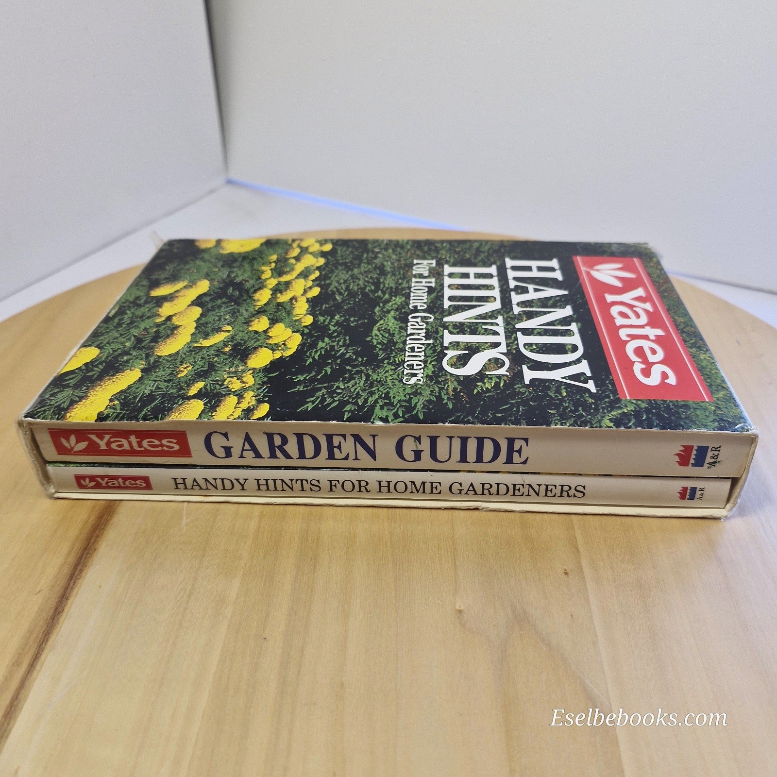Yates Garden Guide & Yates Handy Hints Australian Gardening Plants - paperbacks