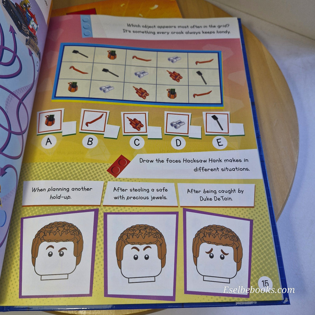 The official Lego annuals 2015; 2016; 2017; 2021; 2022 - hardbacks - NO minifigu