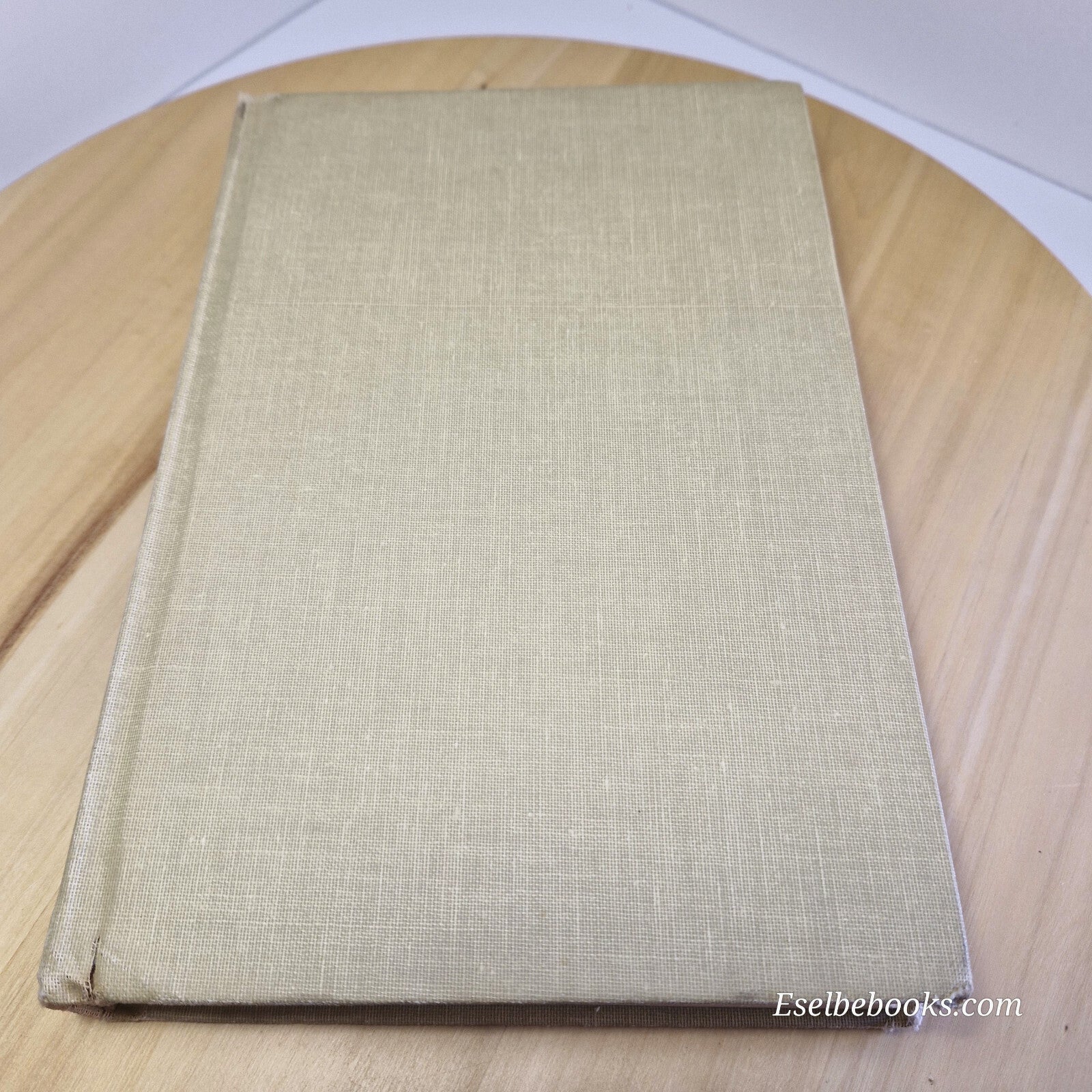 Vintage cookbook: You can be a better cook than mama ever was by Elise Landau...