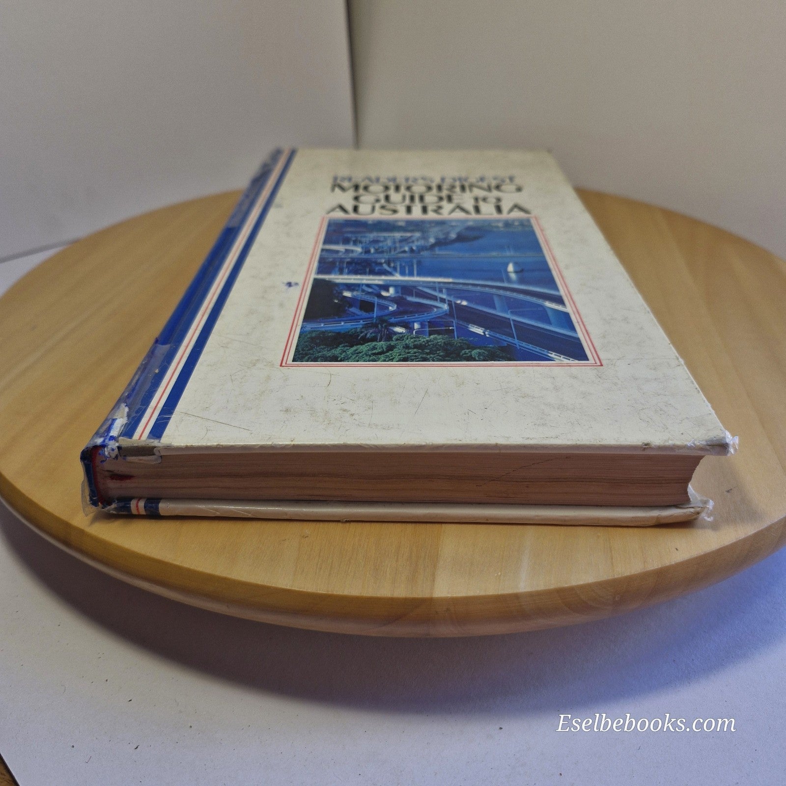 Bundle 4 vintage Australian touring atlases - BP/Ampol/Reader's Digest/Dir Signs