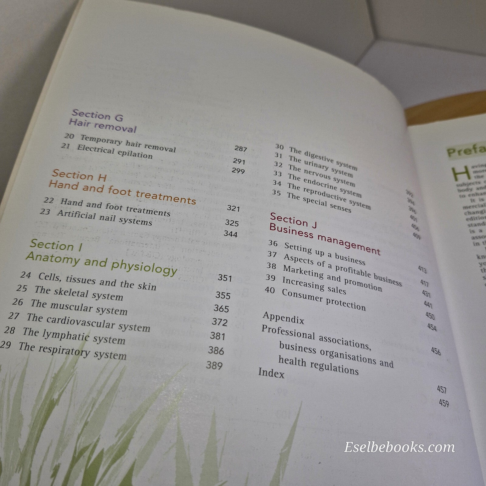 Cressy's Beauty Therapy Fact File By Susan Cressy · 2006 - large paperback