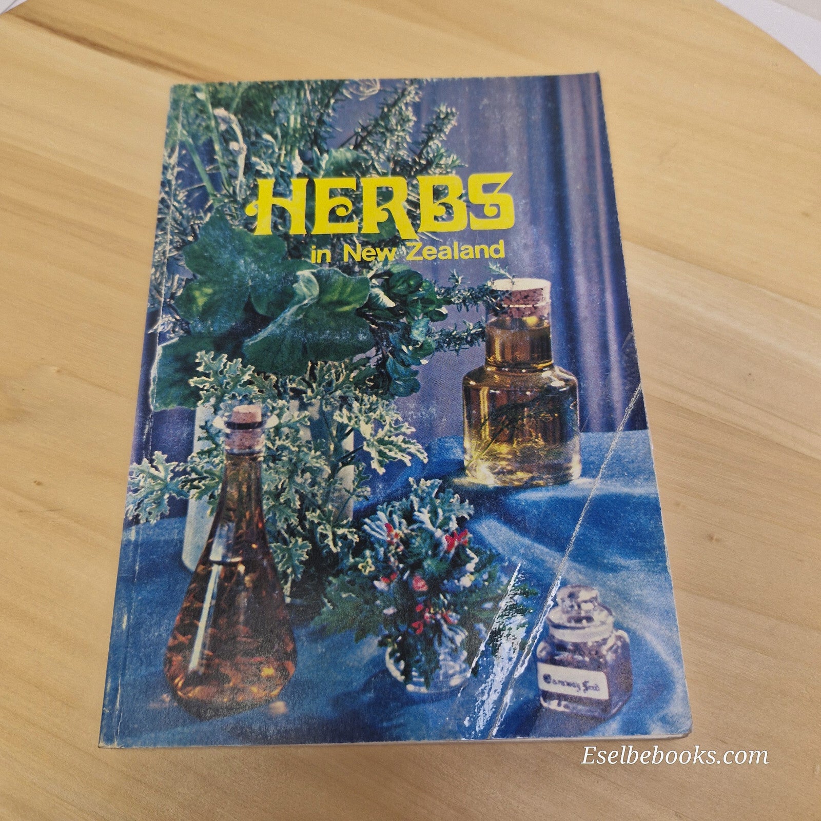 Herb gardening/companion guide books - buy 2 or more for discount - @21/6/25