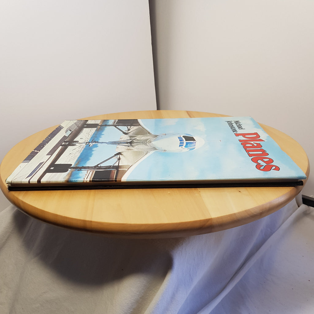 Planes By Michael Johnstone · 1978 - hardback with dust jacket