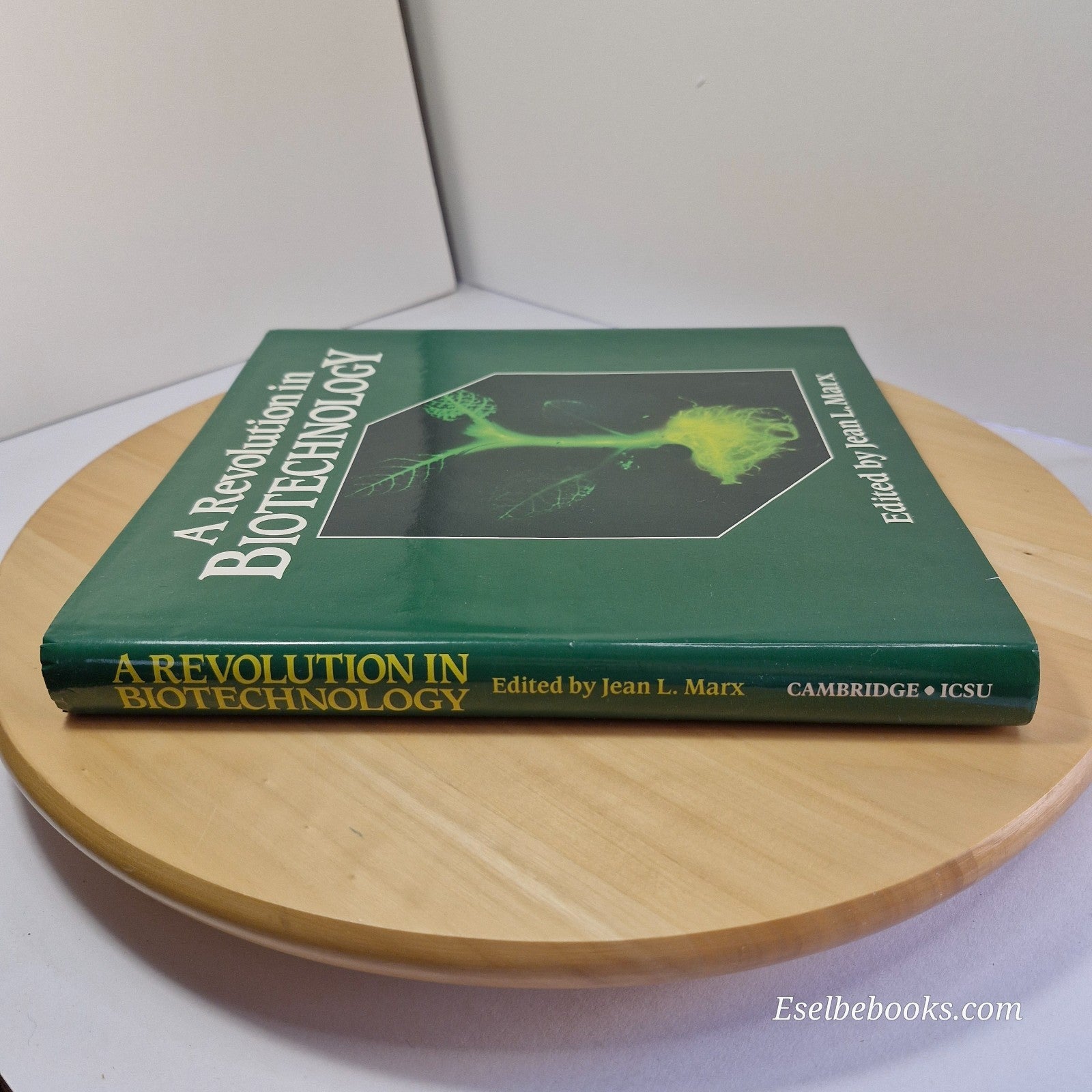 Revolution in Biotechnology by Jean L. Marx - hardback/dust jacket