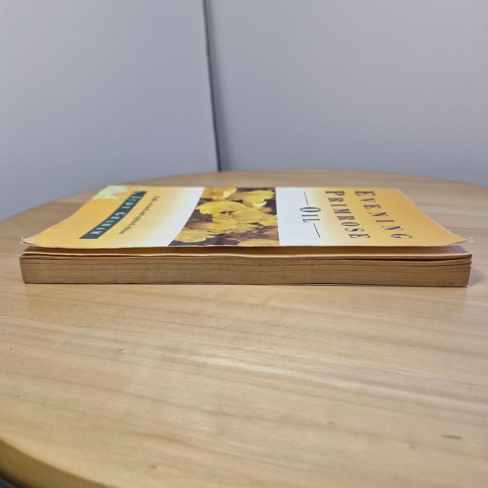 Health: Evening Primrose Oil By Judy Graham · 1993 - vintage paperback