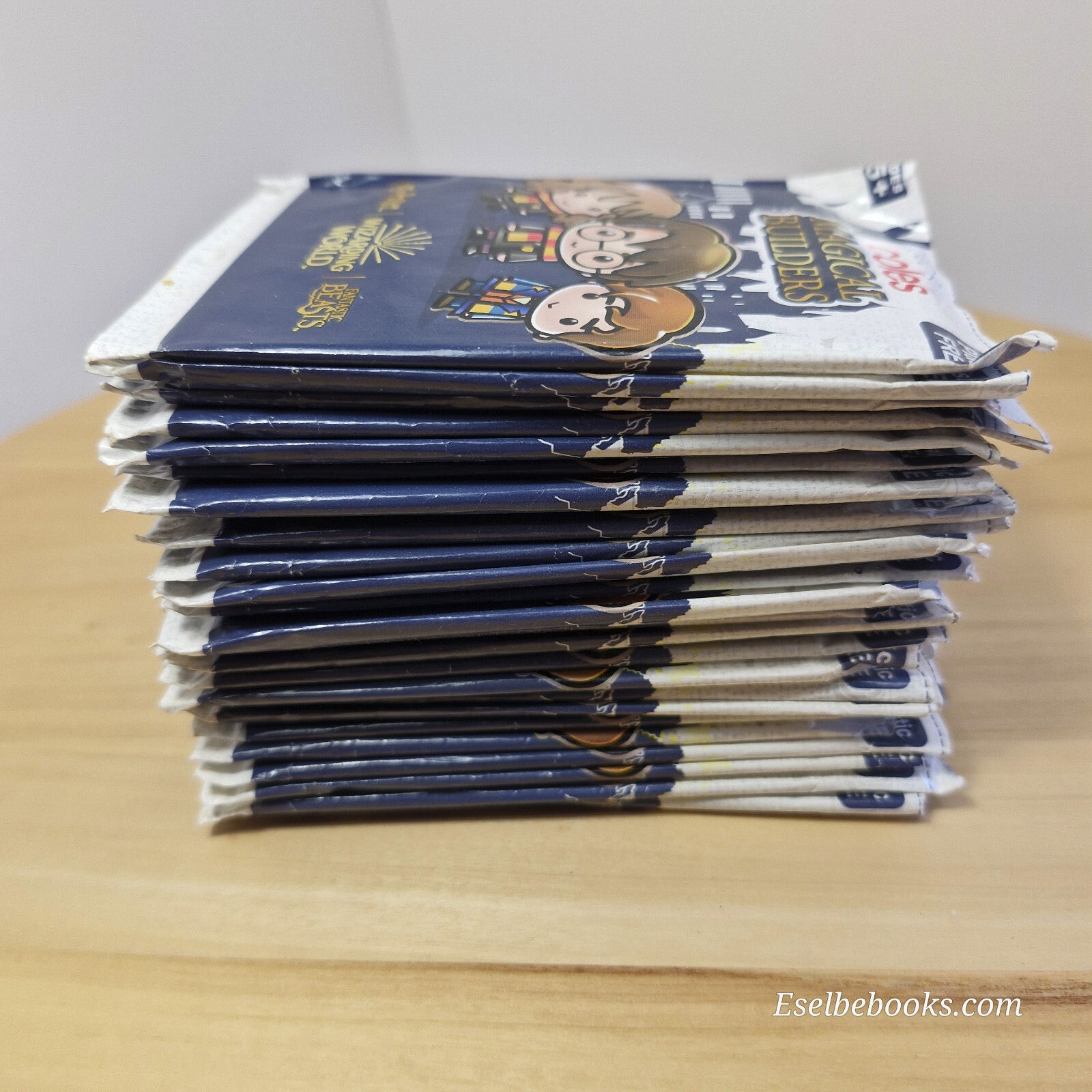 HARRY POTTER Bulk Lot of 23 Coles Magical Builders Packs - unopened