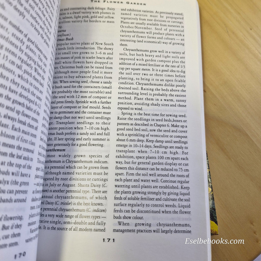 Yates Garden Guide & Yates Handy Hints Australian Gardening Plants - paperbacks