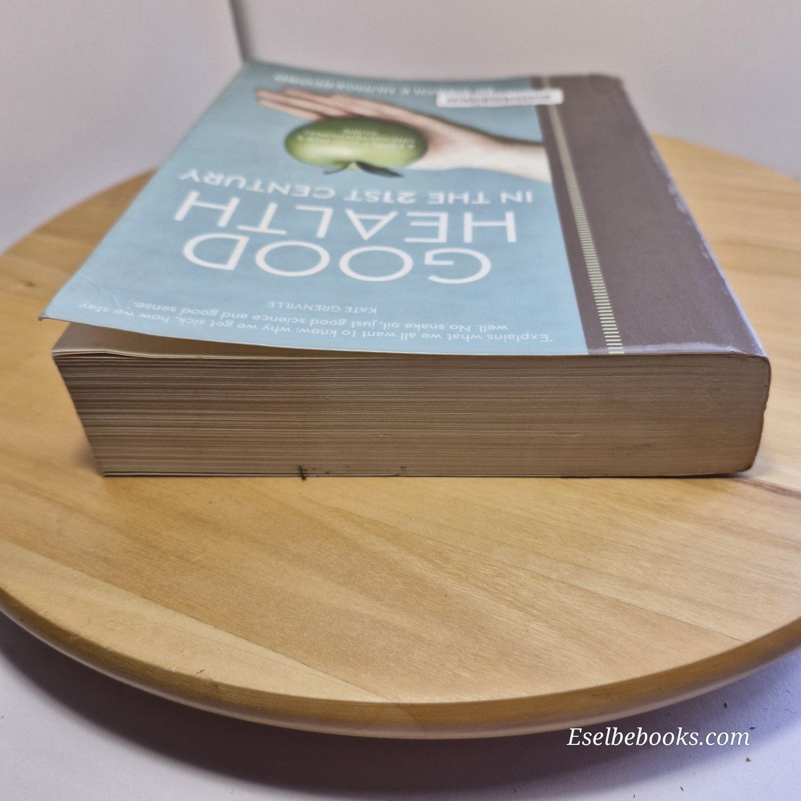 GOOD HEALTH IN THE 21ST CENTURY - Dr Carole Hungerford - paperback