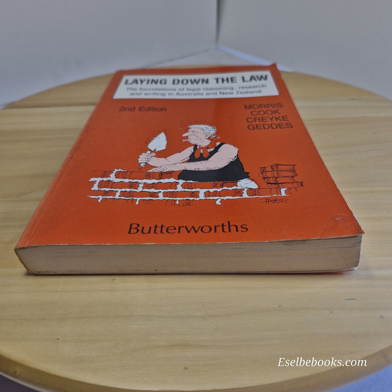 Laying Down the Law By Catriona Cook, Robin Creyke, Robert Geddes - paperback