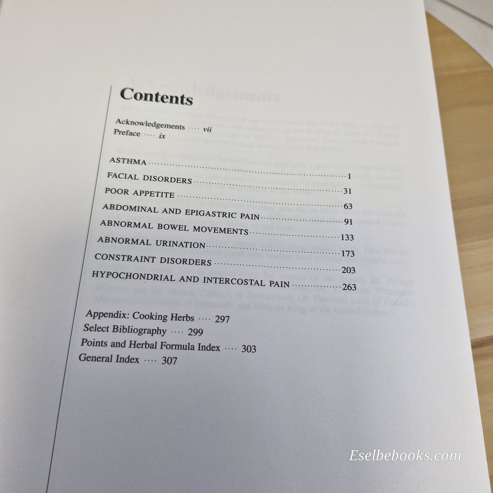 Patterns and Practice in Chinese Medicine by Xuemeii Li and Jingyi Zhao...