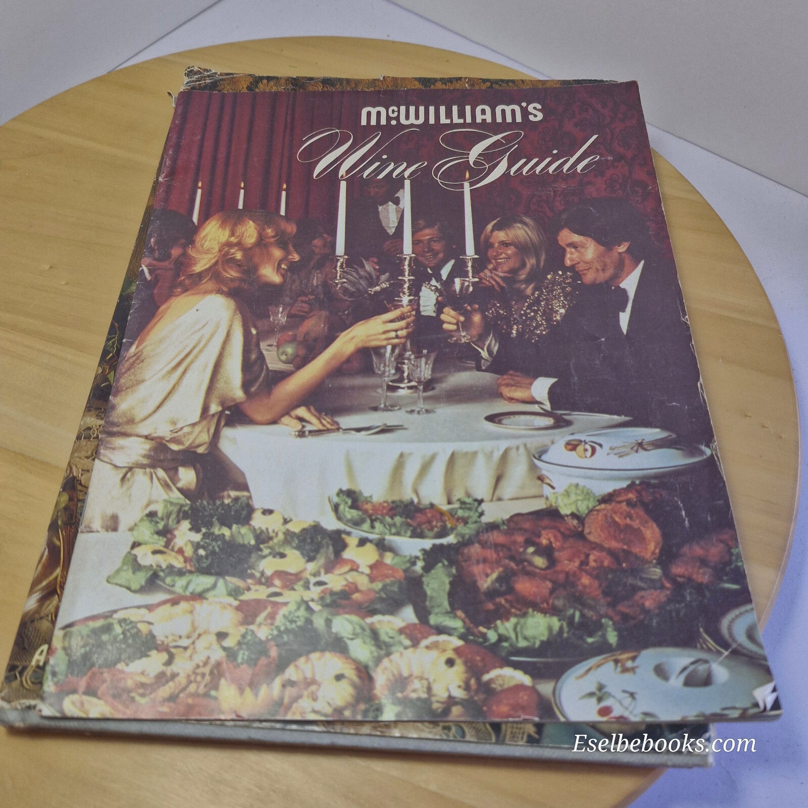 Vintage books/brochures about wine x 18 - paperbacks/hardbacks