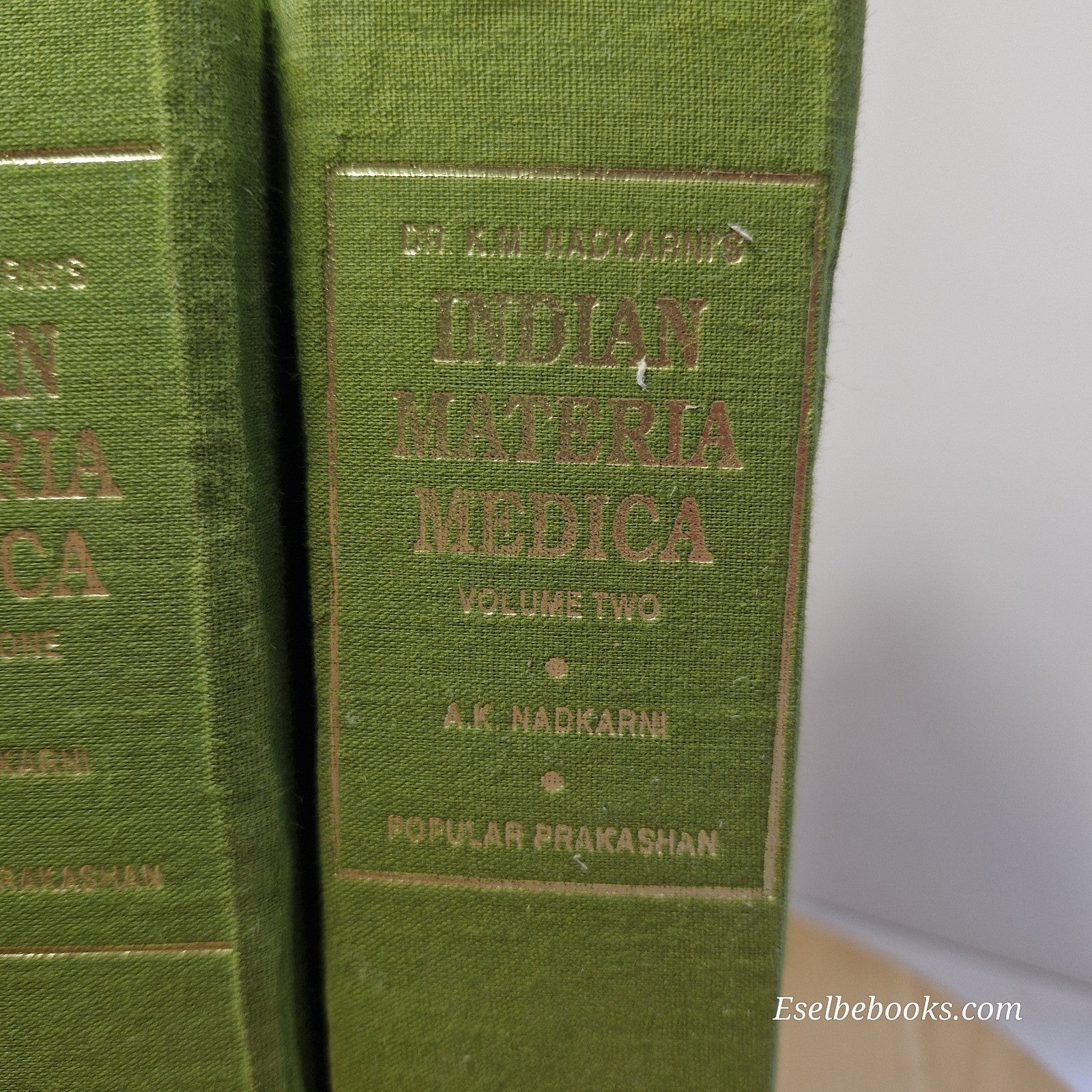 Indian Materia Medica vols 1 & 2 by Dr K M Nadkarni 2002 - hardbacks