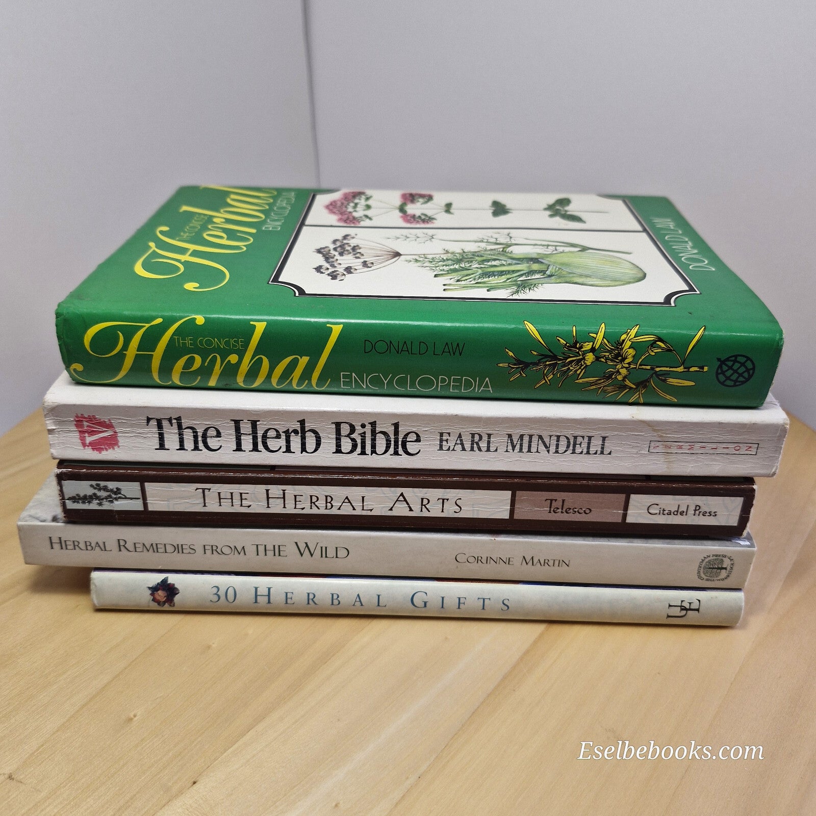 Various herbal health guides/dictionaries - buy 2 or more for discount @ 22/6/25