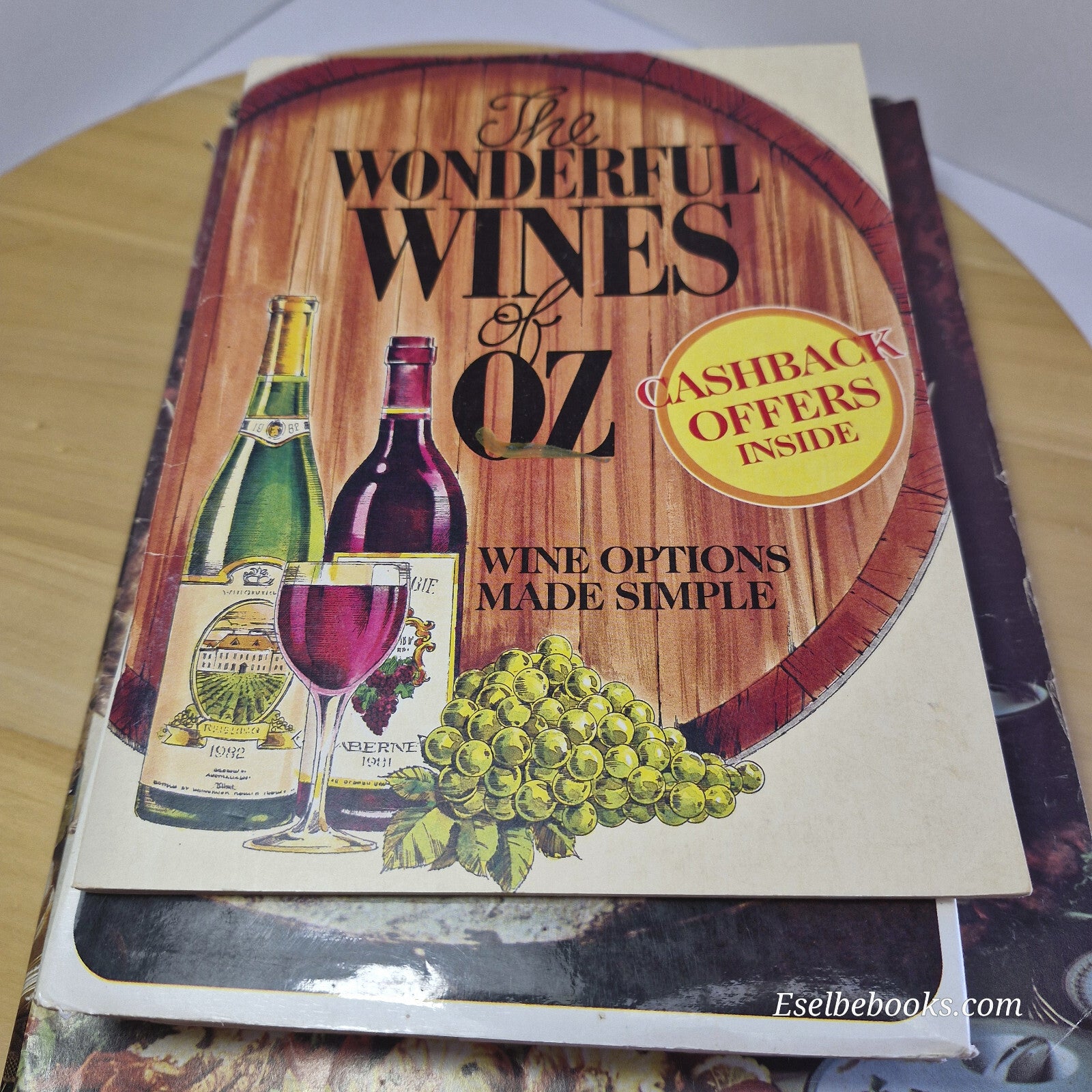 Vintage books/brochures about wine x 18 - paperbacks/hardbacks