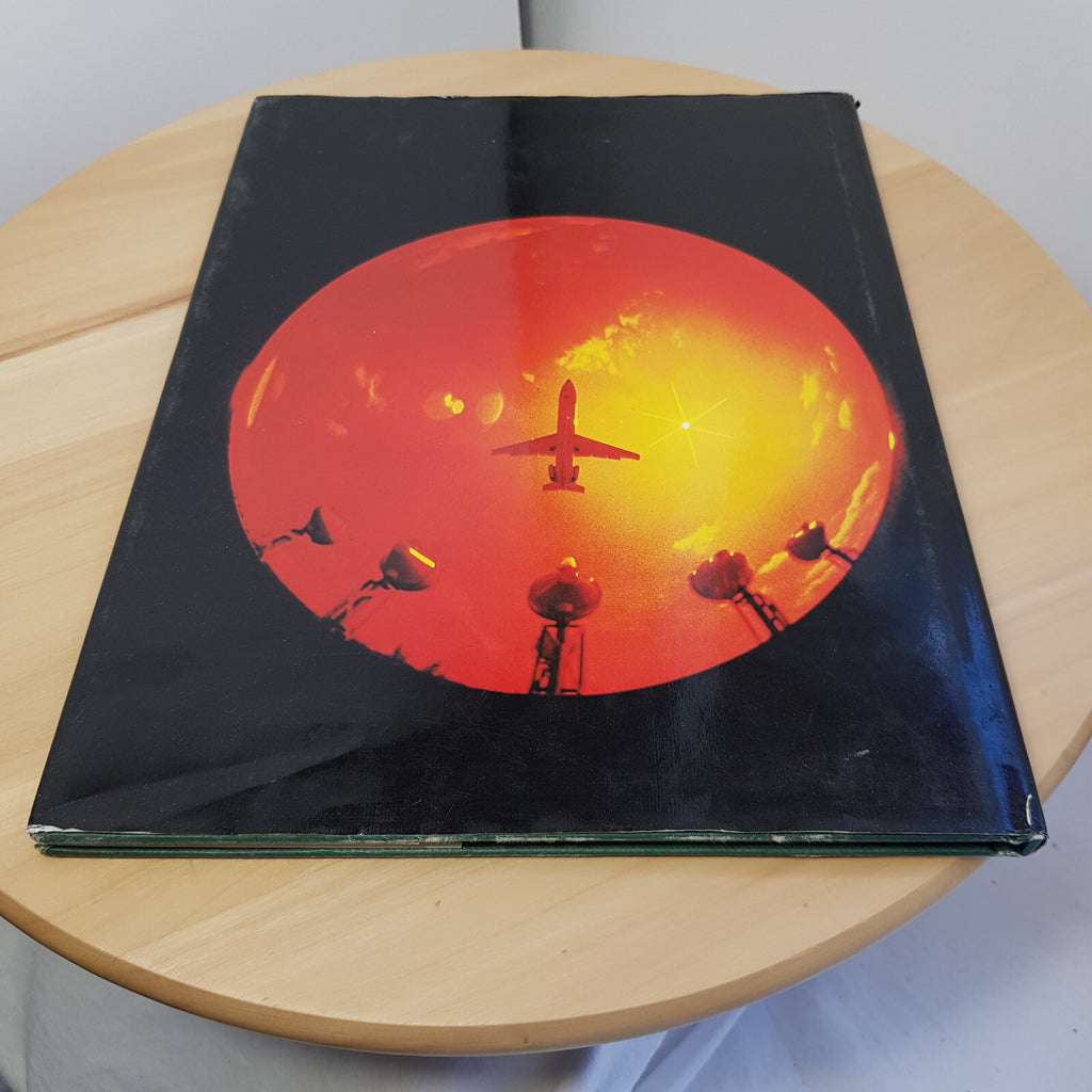 Planes By Michael Johnstone · 1978 - hardback with dust jacket