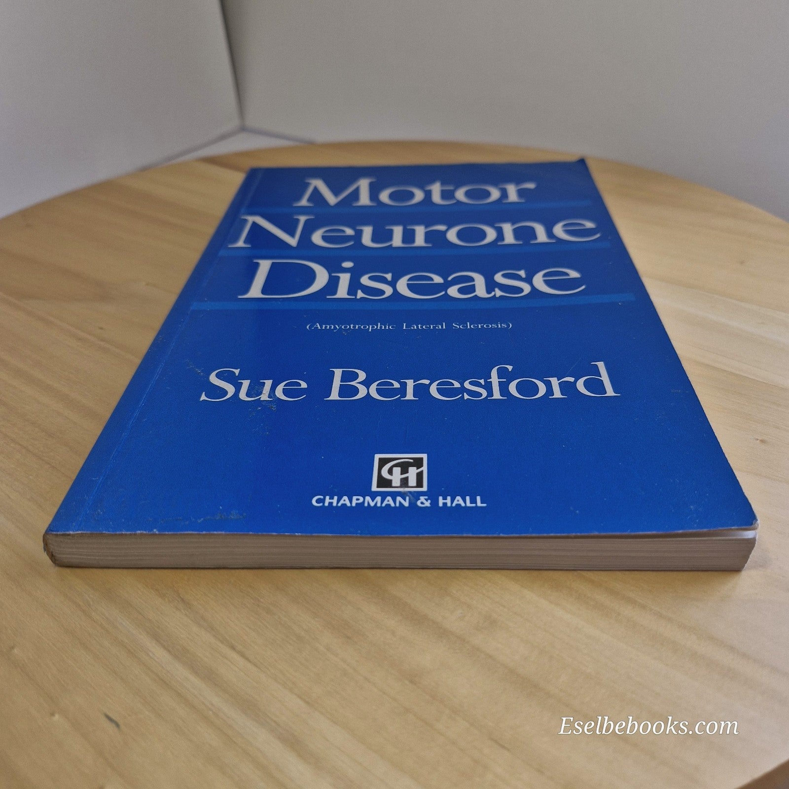 Motor Neurone Disease (Therapy in Practice) By Susan Beresford - paperback