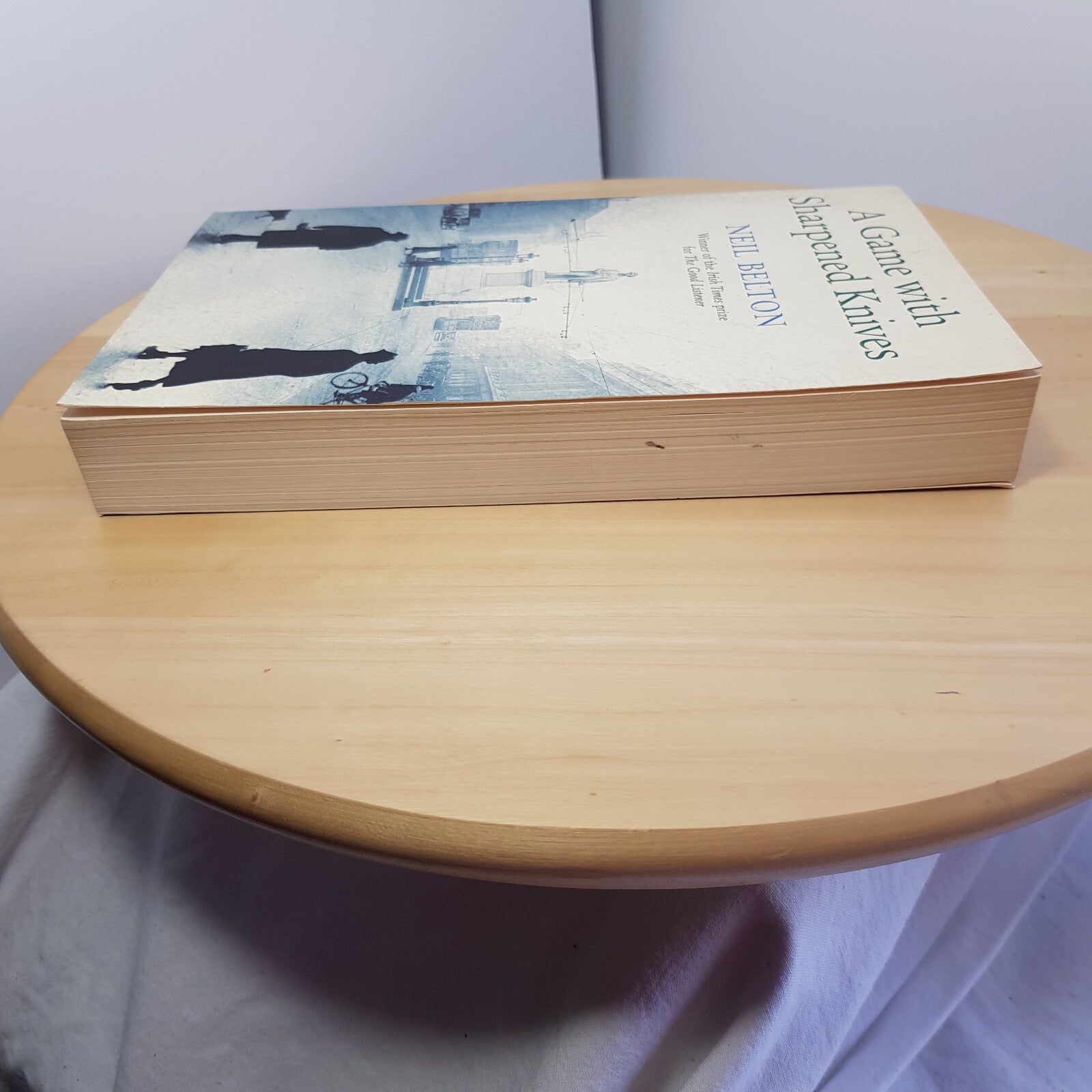 A game with sharpened knives By Neil Belton · 2005 - large paperback