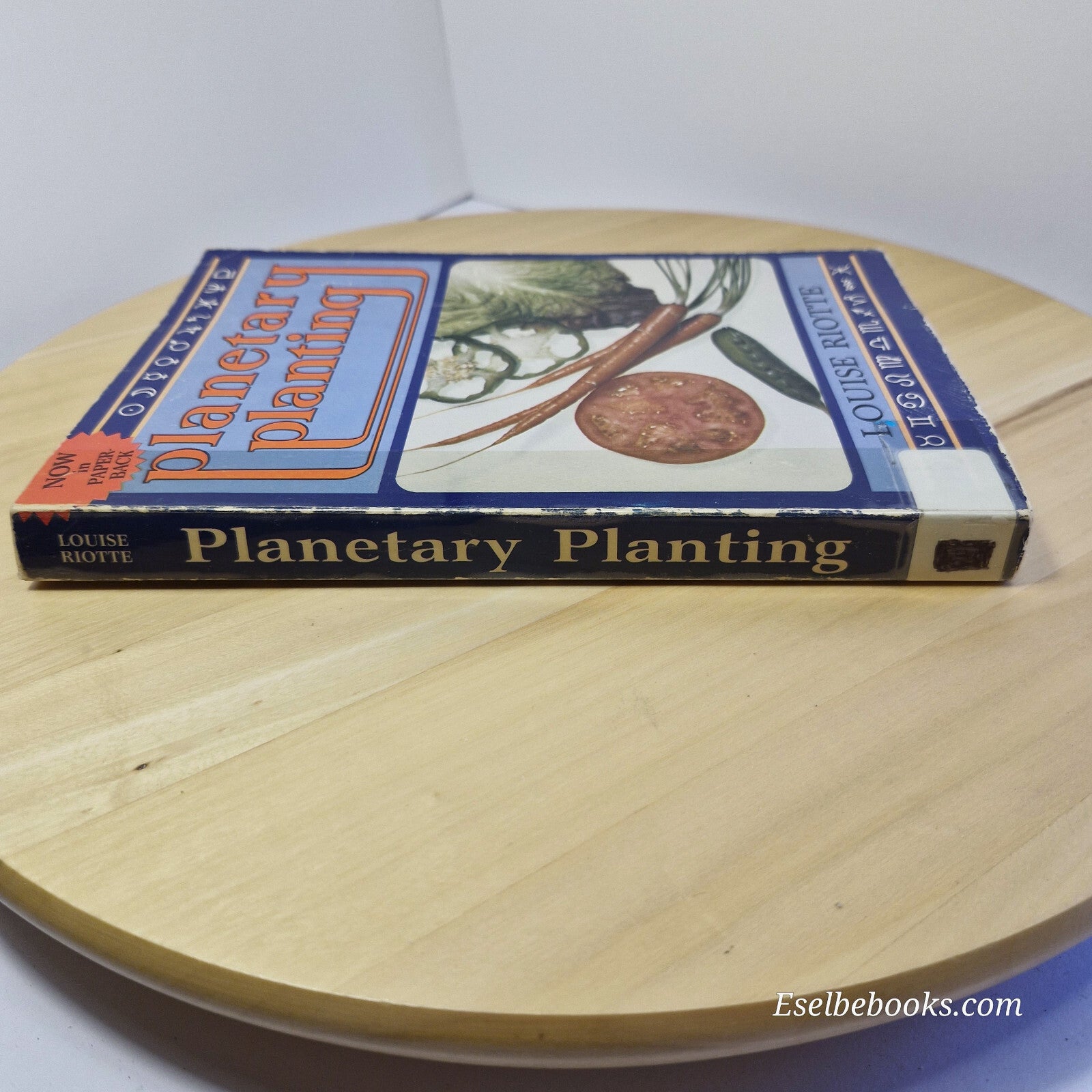Planetary Planting By Louise Riotte · 1982 - paperback