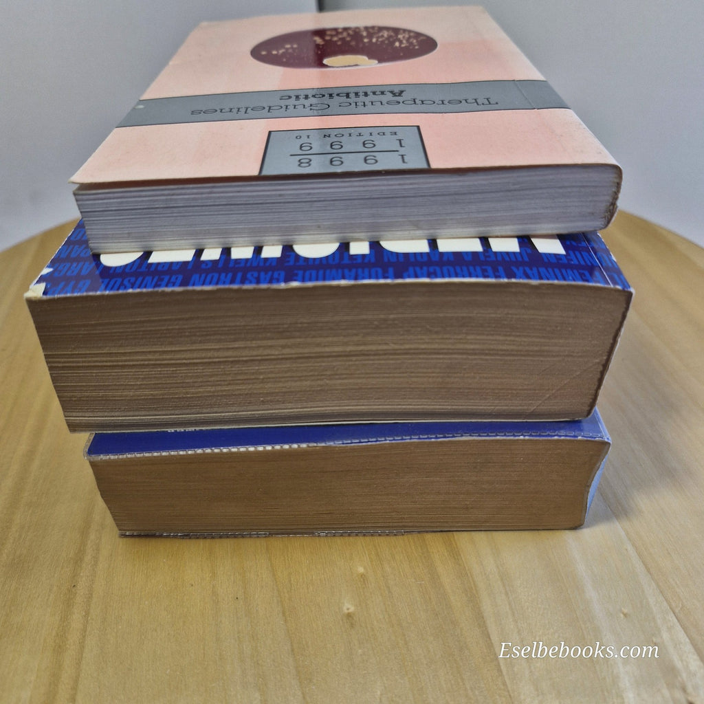 3 guidebooks/dictionaries on medicines/medicinal drugs/antibitoics - paperbacks