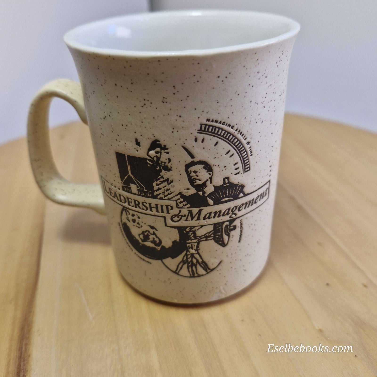 Sandalwood collectible ceramic mug - Leadership & Management