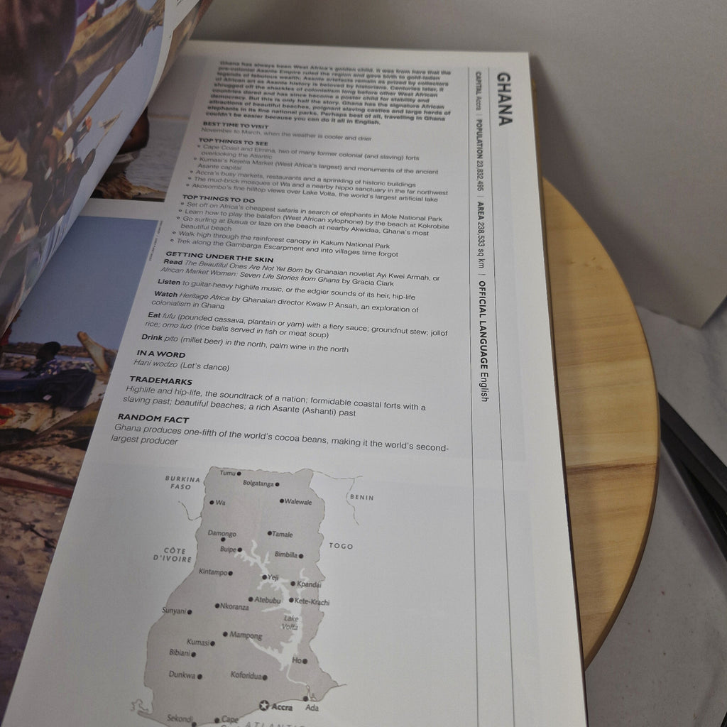 Lonely Planet's The Travel Book A Journey Through Every Country in the World ...