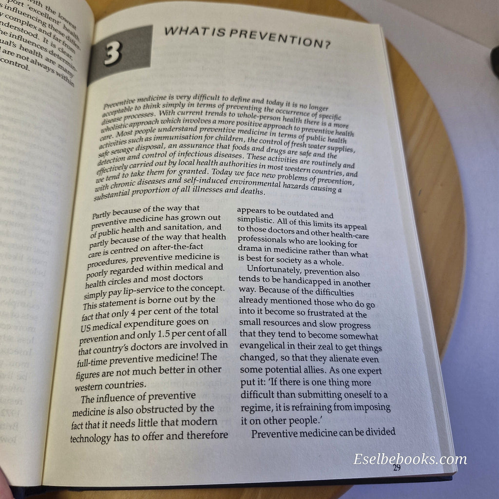 Health: Prevention is Better An A-Z of Common Illness Dr Andrew Stanway - har...