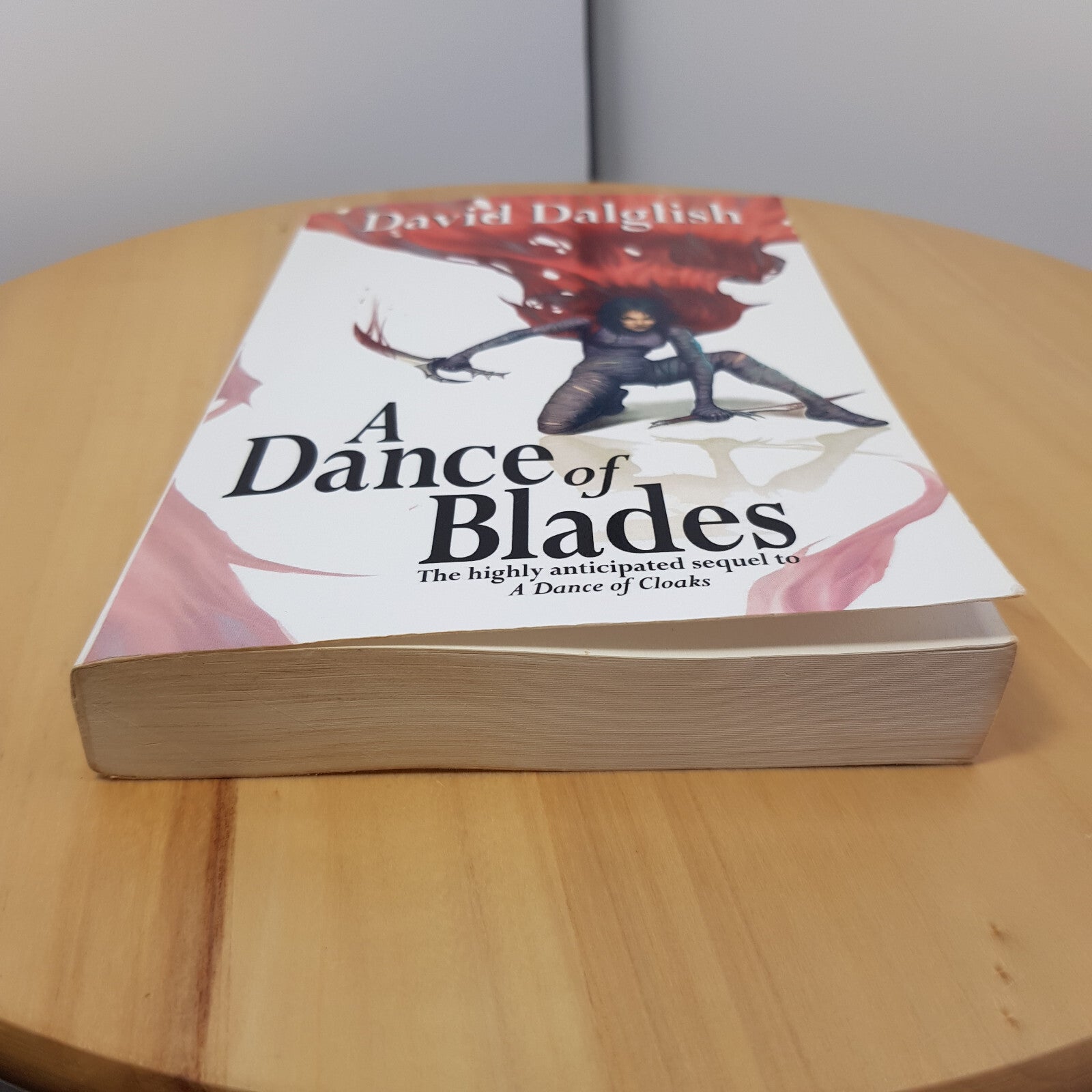 A Dance of Blades Book 2 of Shadowdance By David Dalglish - paperback